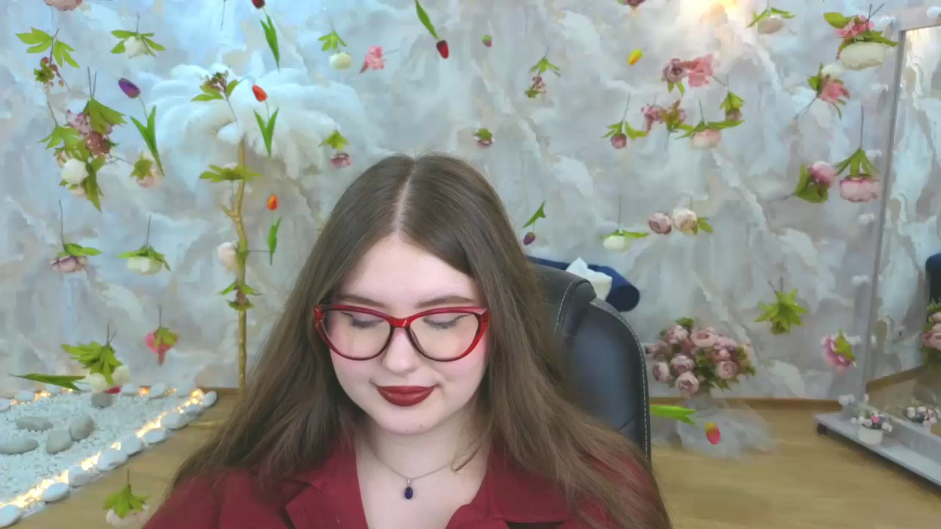 Gallery image thumbnail from EnigmaVeil's myfreecams stream on, 04/05/2026, 23:47 image 16 of 20