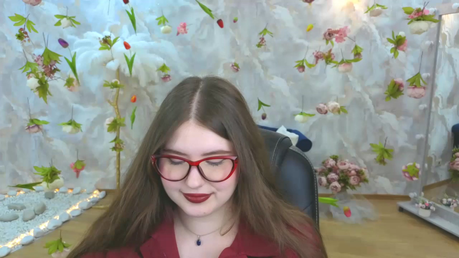 Gallery image thumbnail from EnigmaVeil's myfreecams stream on, 04/05/2026, 23:47 image 18 of 20