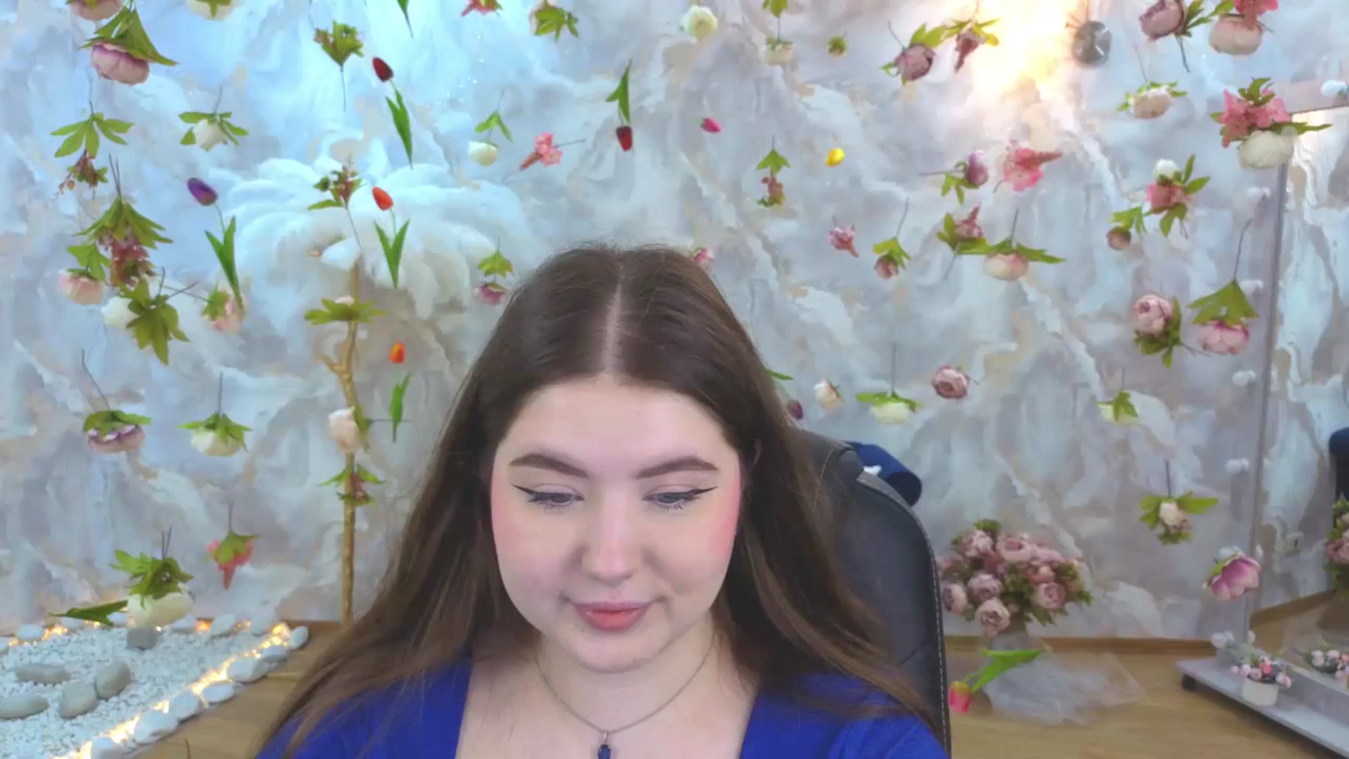 Gallery image thumbnail from EnigmaVeil's myfreecams stream on, 04/06/2026, 21:49 image 4 of 20