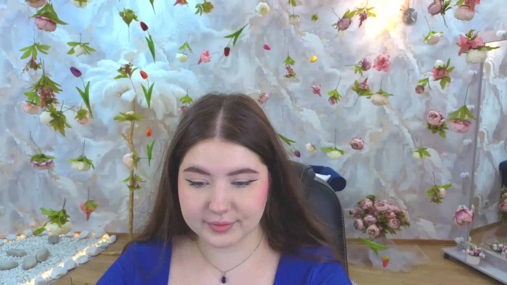 Gallery image thumbnail from EnigmaVeil's myfreecams stream on, 04/06/2026, 21:49 image 2 of 20