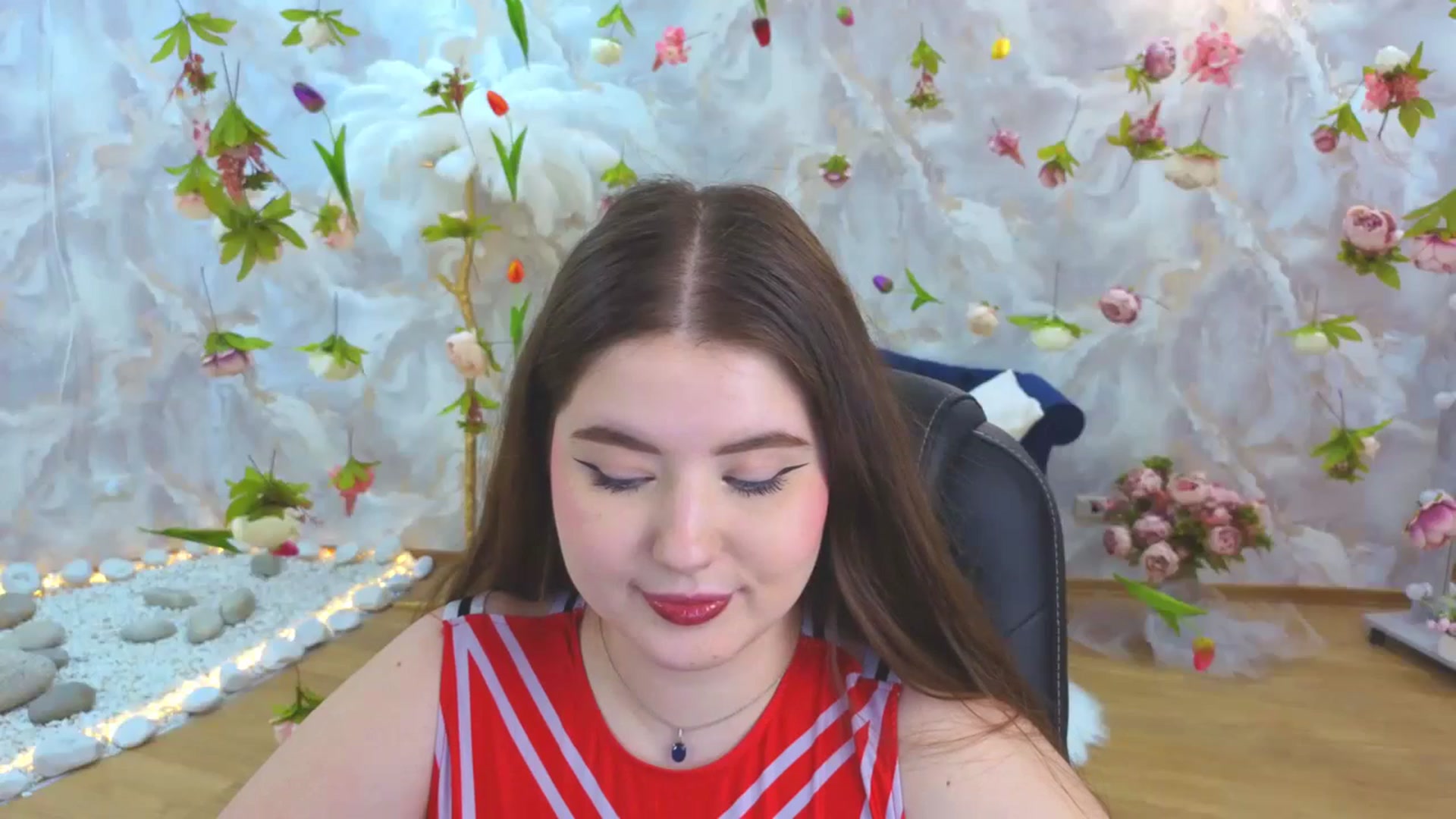 Gallery image thumbnail from EnigmaVeil's myfreecams stream on, 04/07/2026, 01:18 image 2 of 20