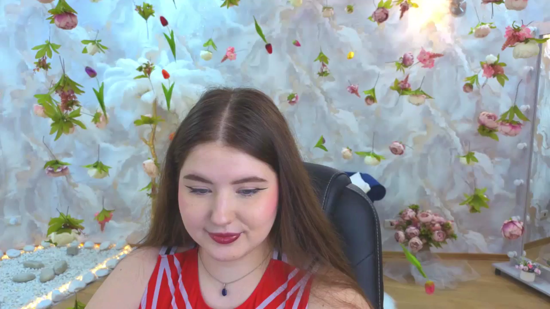 Gallery image thumbnail from EnigmaVeil's myfreecams stream on, 04/07/2026, 03:13 image 9 of 20