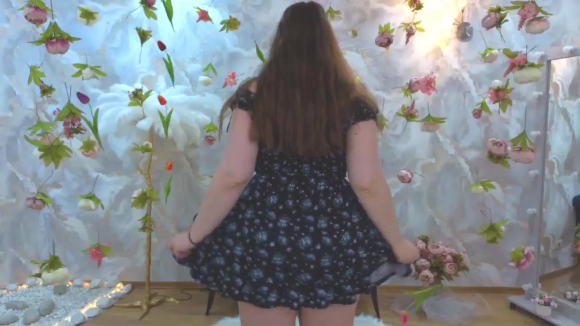 Gallery image thumbnail from EnigmaVeil's myfreecams stream on, 04/07/2026, 23:48 image 9 of 20