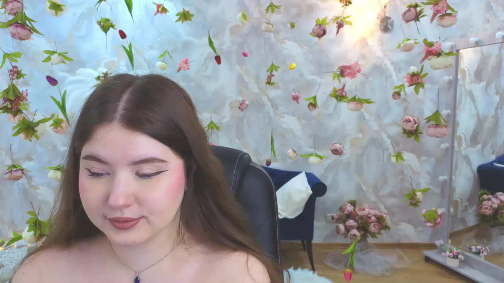 Gallery image thumbnail from EnigmaVeil's myfreecams stream on, 04/07/2026, 23:48 image 5 of 20