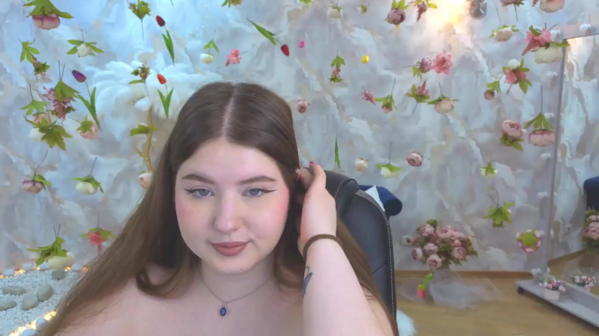 Gallery image thumbnail from EnigmaVeil's myfreecams stream on, 04/07/2026, 23:48 image 20 of 20