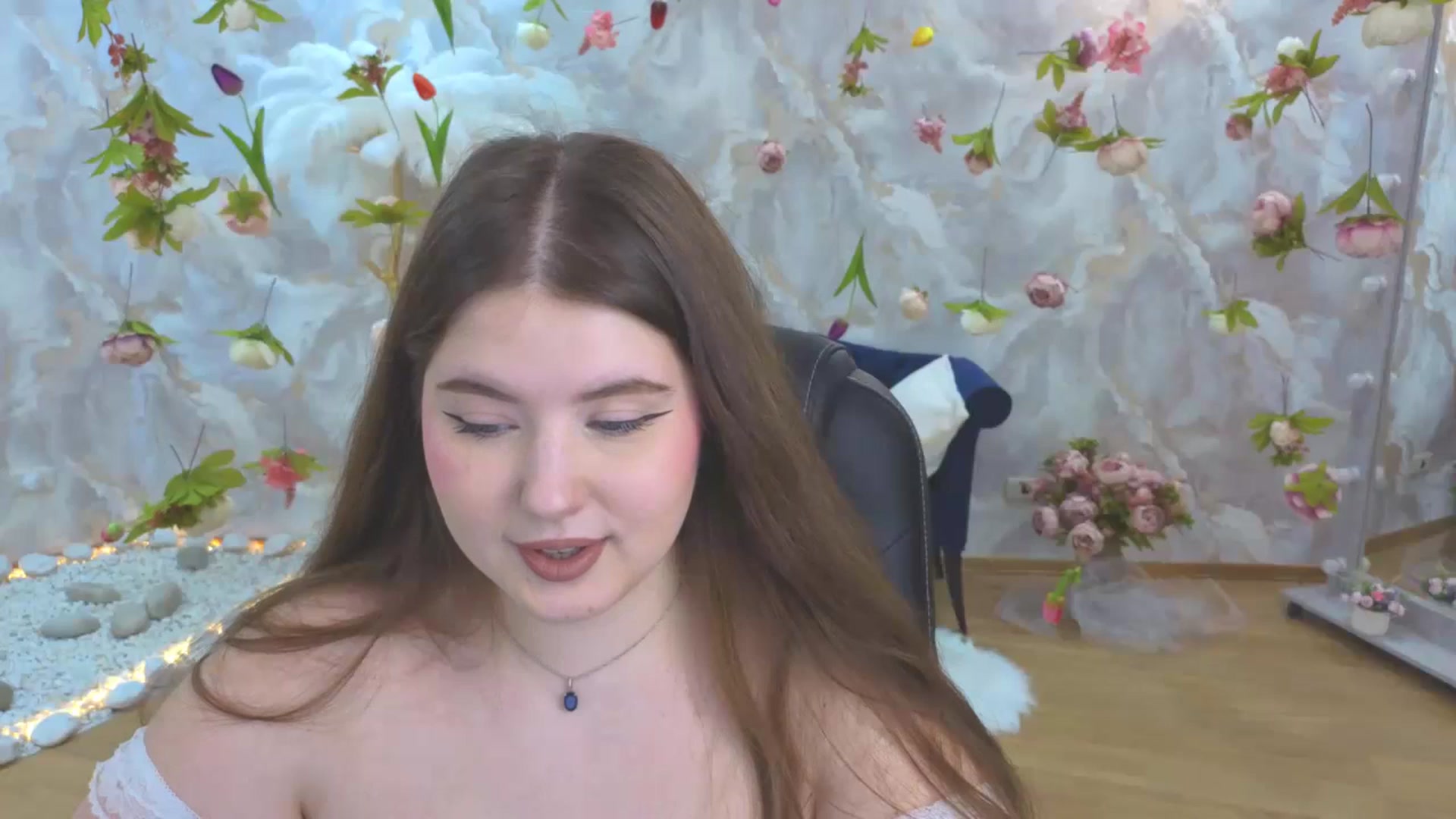 Gallery image thumbnail from EnigmaVeil's myfreecams stream on, 04/08/2026, 01:27 image 17 of 20