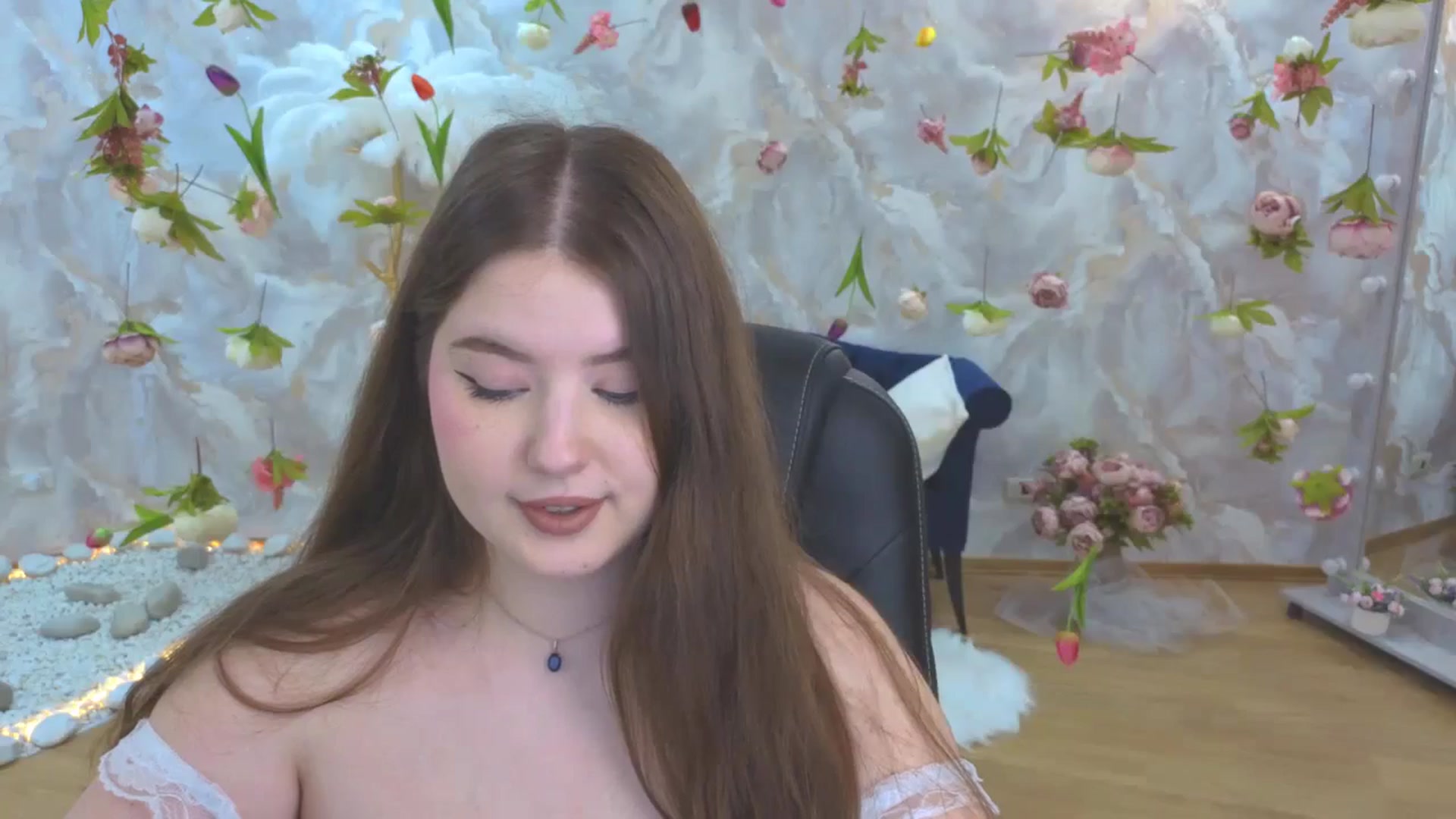 Gallery image thumbnail from EnigmaVeil's myfreecams stream on, 04/08/2026, 01:27 image 9 of 20