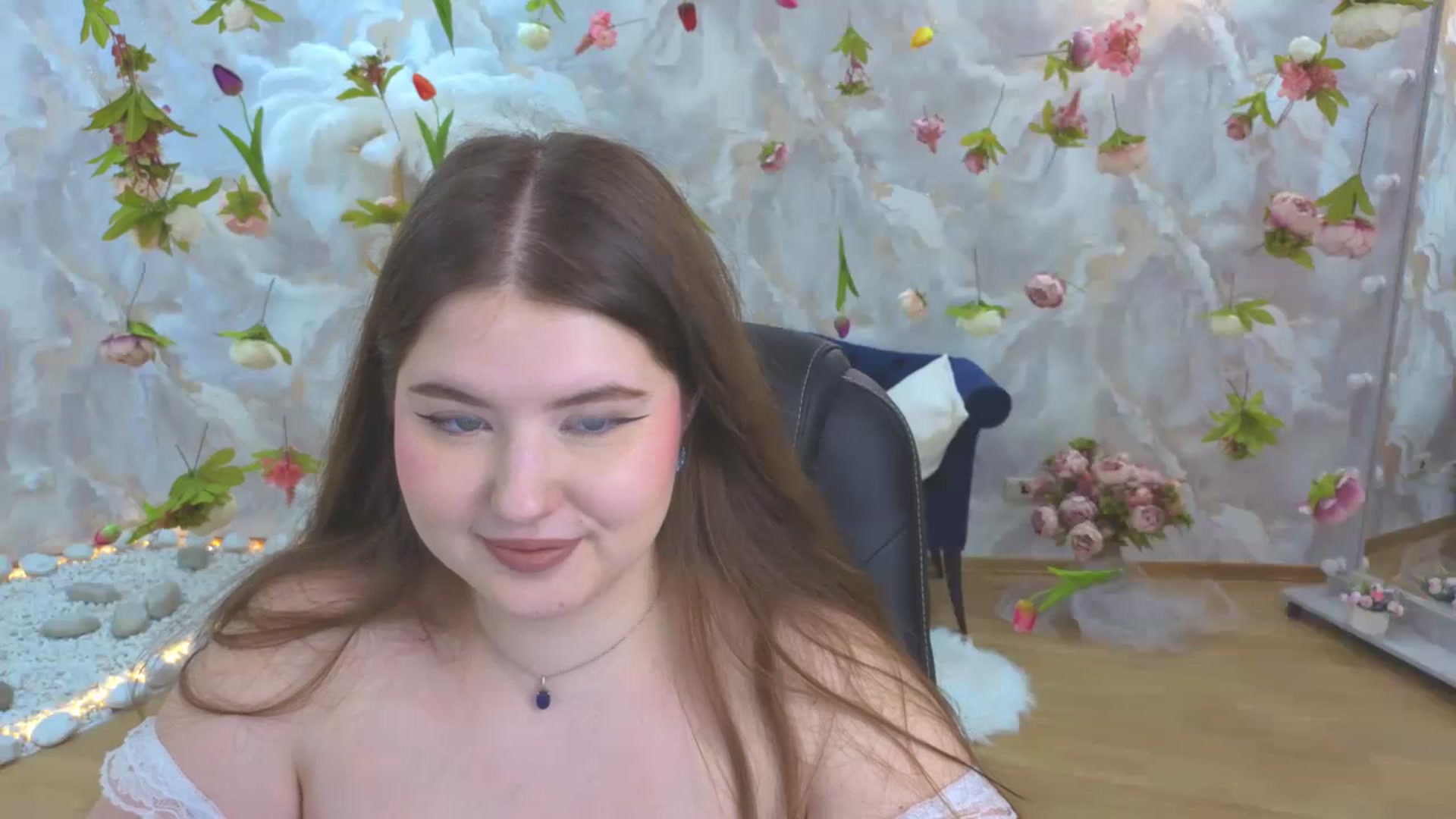 Gallery image thumbnail from EnigmaVeil's myfreecams stream on, 04/08/2026, 01:27 image 14 of 20