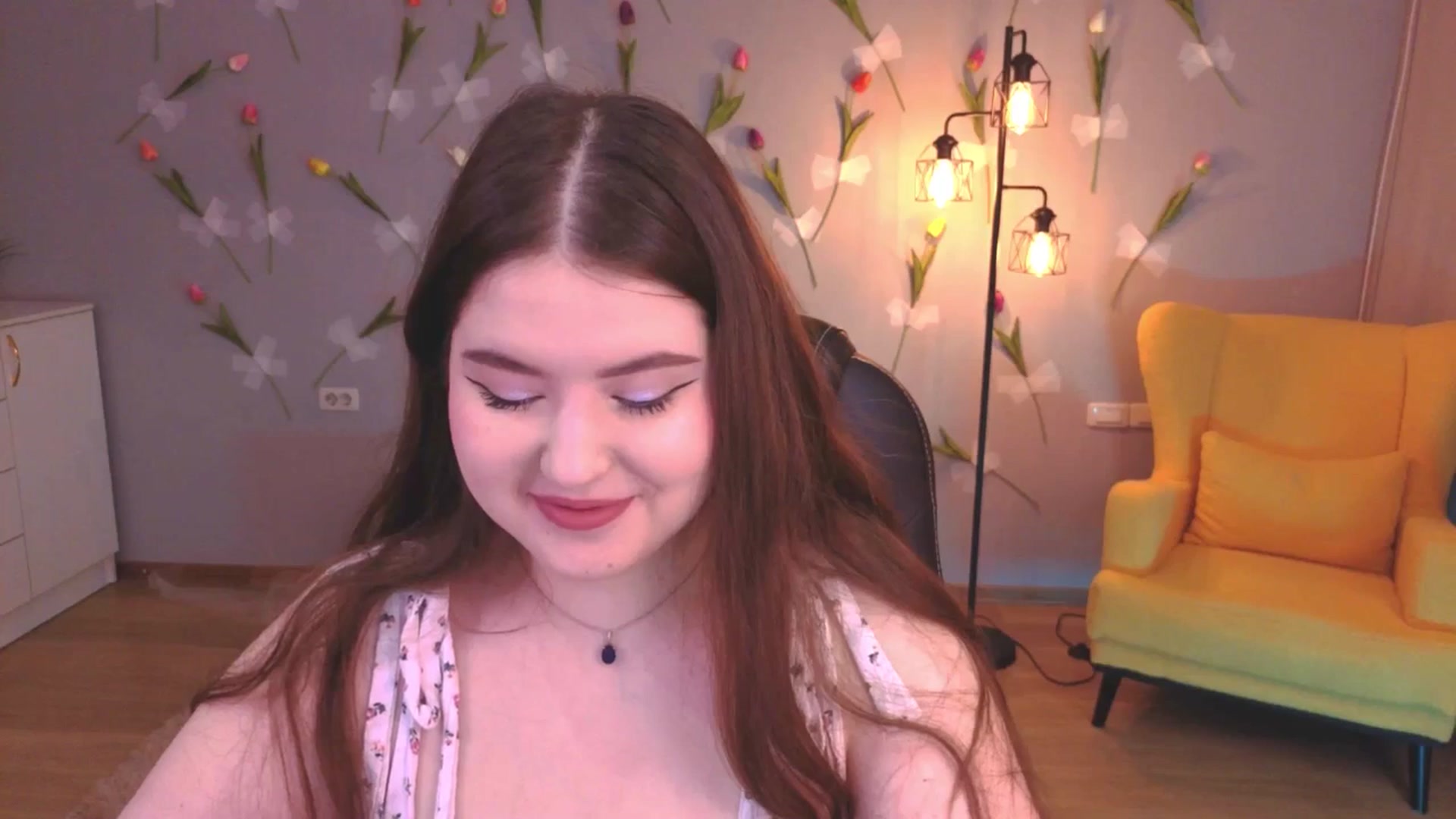Gallery image thumbnail from EnigmaVeil's myfreecams stream on, 04/09/2026, 04:07 image 9 of 20