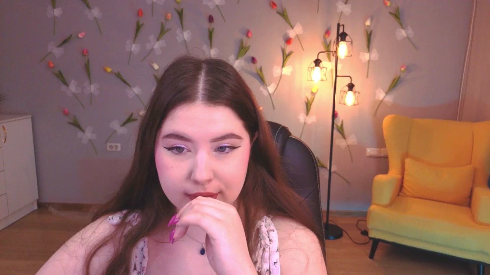 Gallery image thumbnail from EnigmaVeil's myfreecams stream on, 04/09/2026, 04:07 image 15 of 20