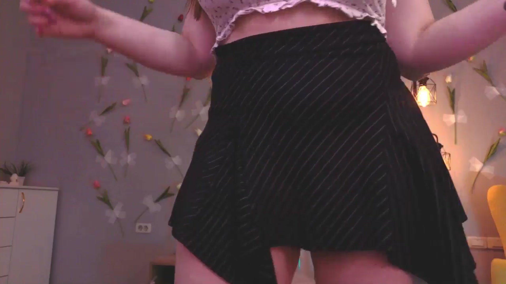 Gallery image thumbnail from EnigmaVeil's myfreecams stream on, 04/09/2026, 04:07 image 4 of 20