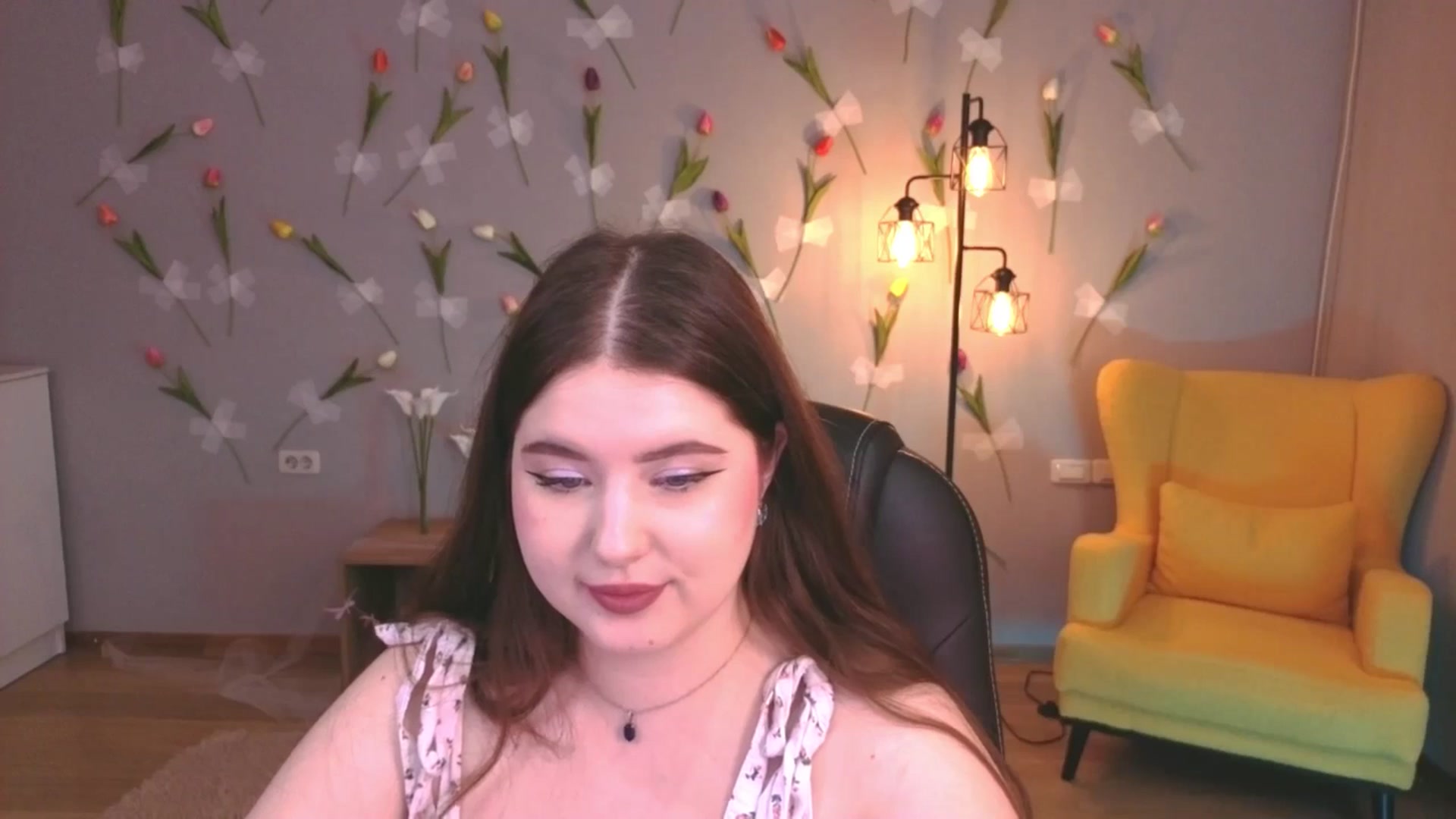 Gallery image thumbnail from EnigmaVeil's myfreecams stream on, 04/09/2026, 09:50 image 15 of 20