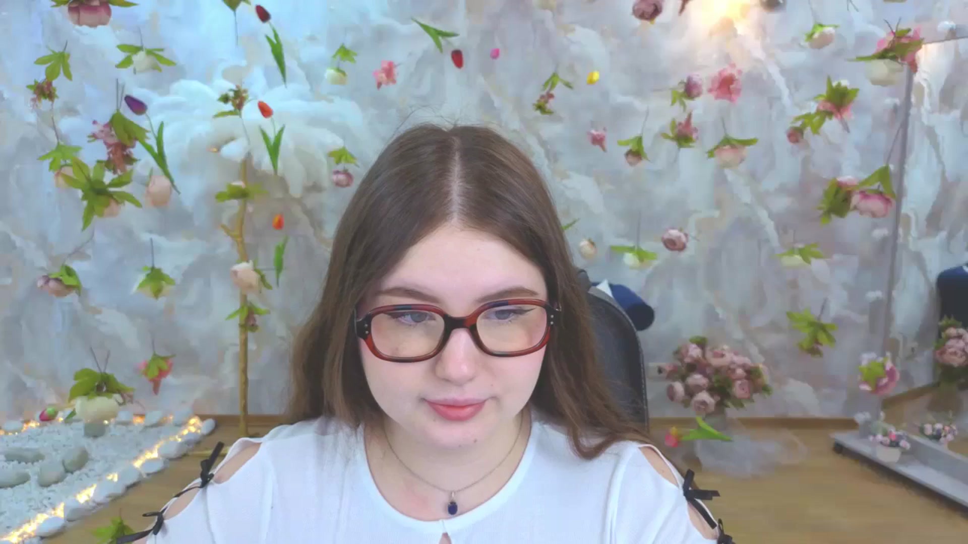 Gallery image thumbnail from EnigmaVeil's myfreecams stream on, 04/12/2026, 19:33 image 10 of 20