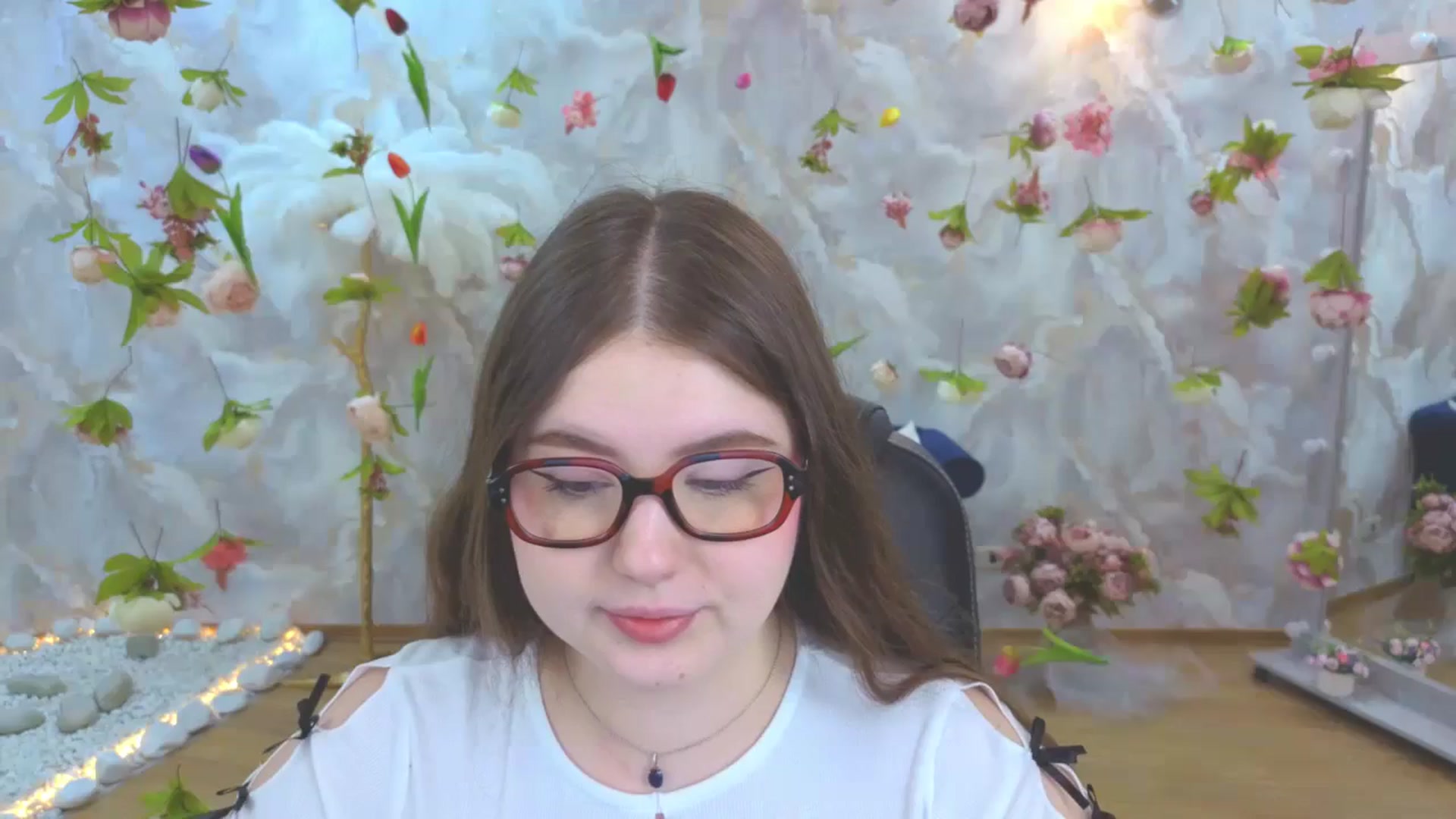 Gallery image thumbnail from EnigmaVeil's myfreecams stream on, 04/12/2026, 19:33 image 12 of 20
