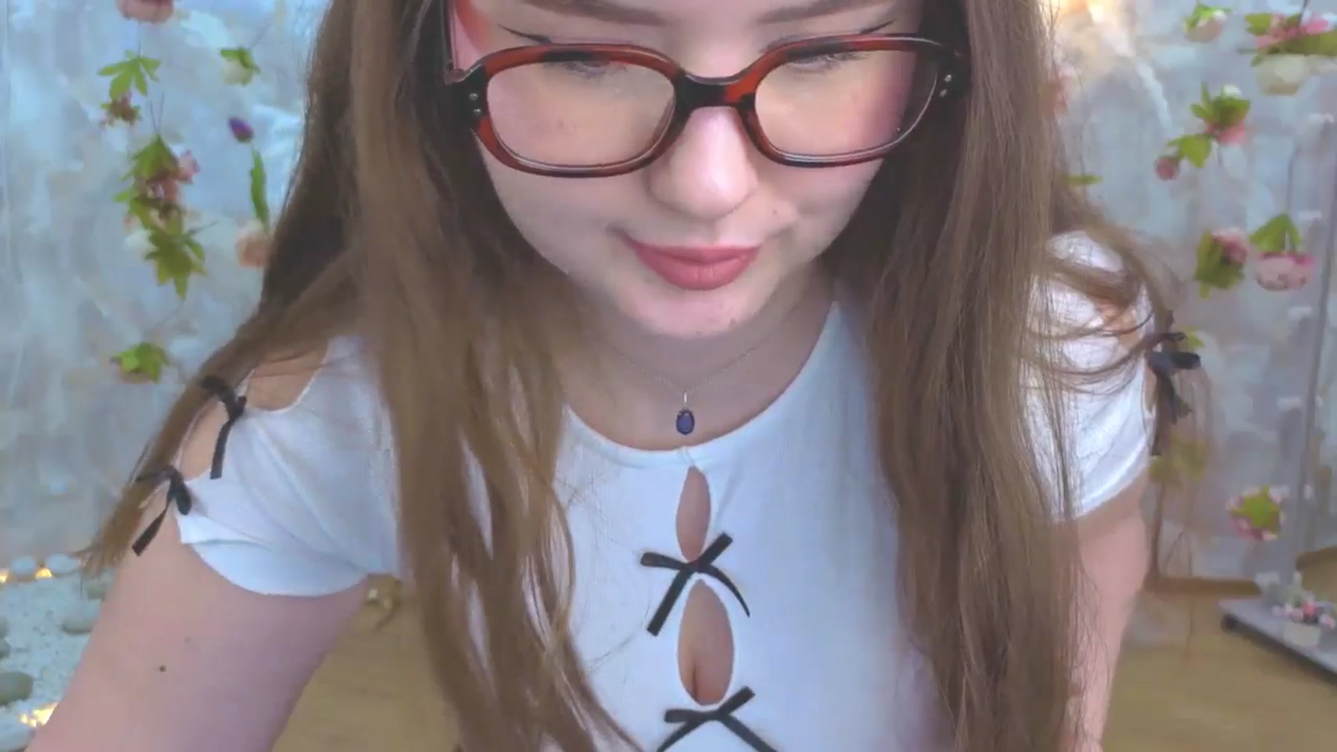 Gallery image thumbnail from EnigmaVeil's myfreecams stream on, 04/12/2026, 21:47 image 14 of 20