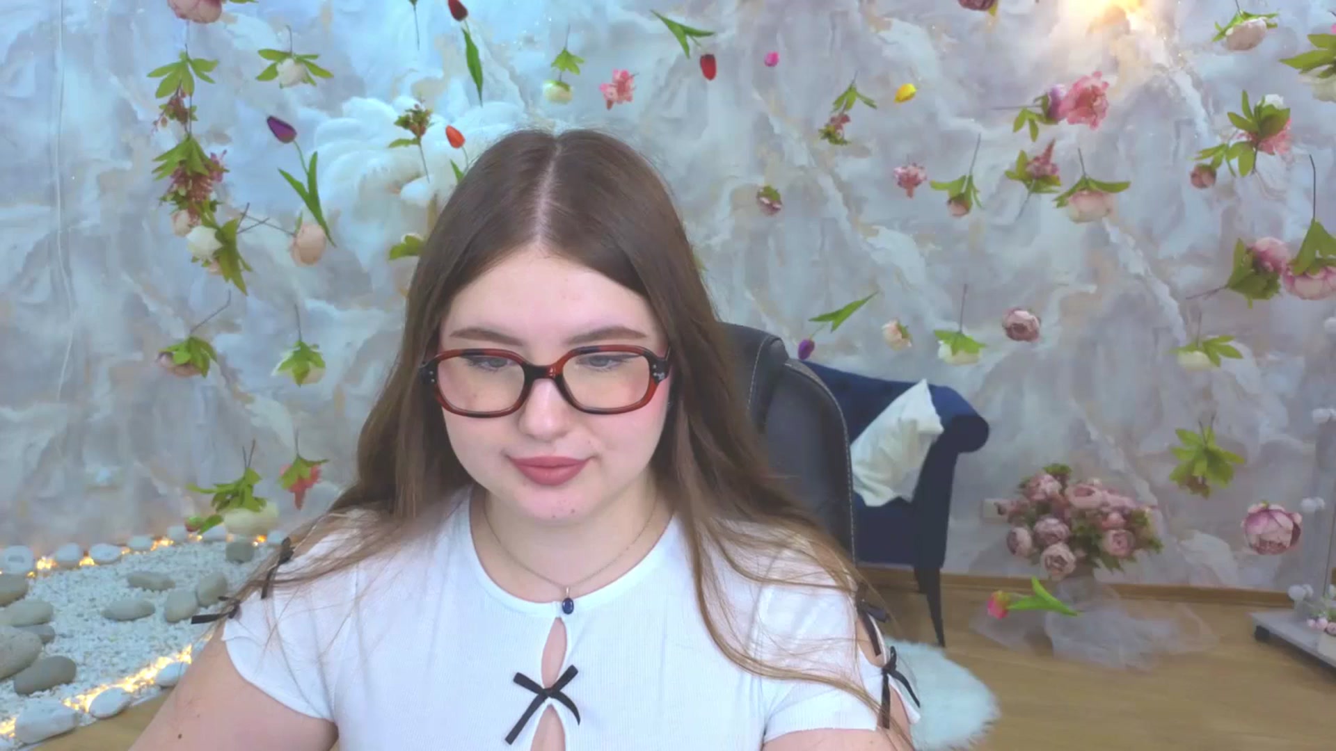 Gallery image thumbnail from EnigmaVeil's myfreecams stream on, 04/12/2026, 22:59 image 2 of 20