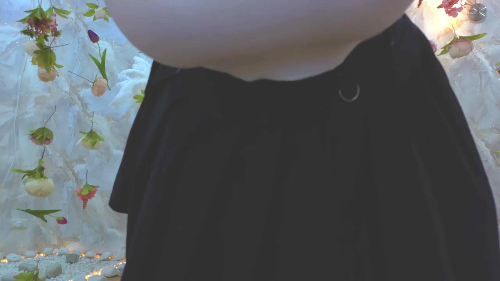 Gallery image thumbnail from EnigmaVeil's myfreecams stream on, 04/12/2026, 22:59 image 7 of 20