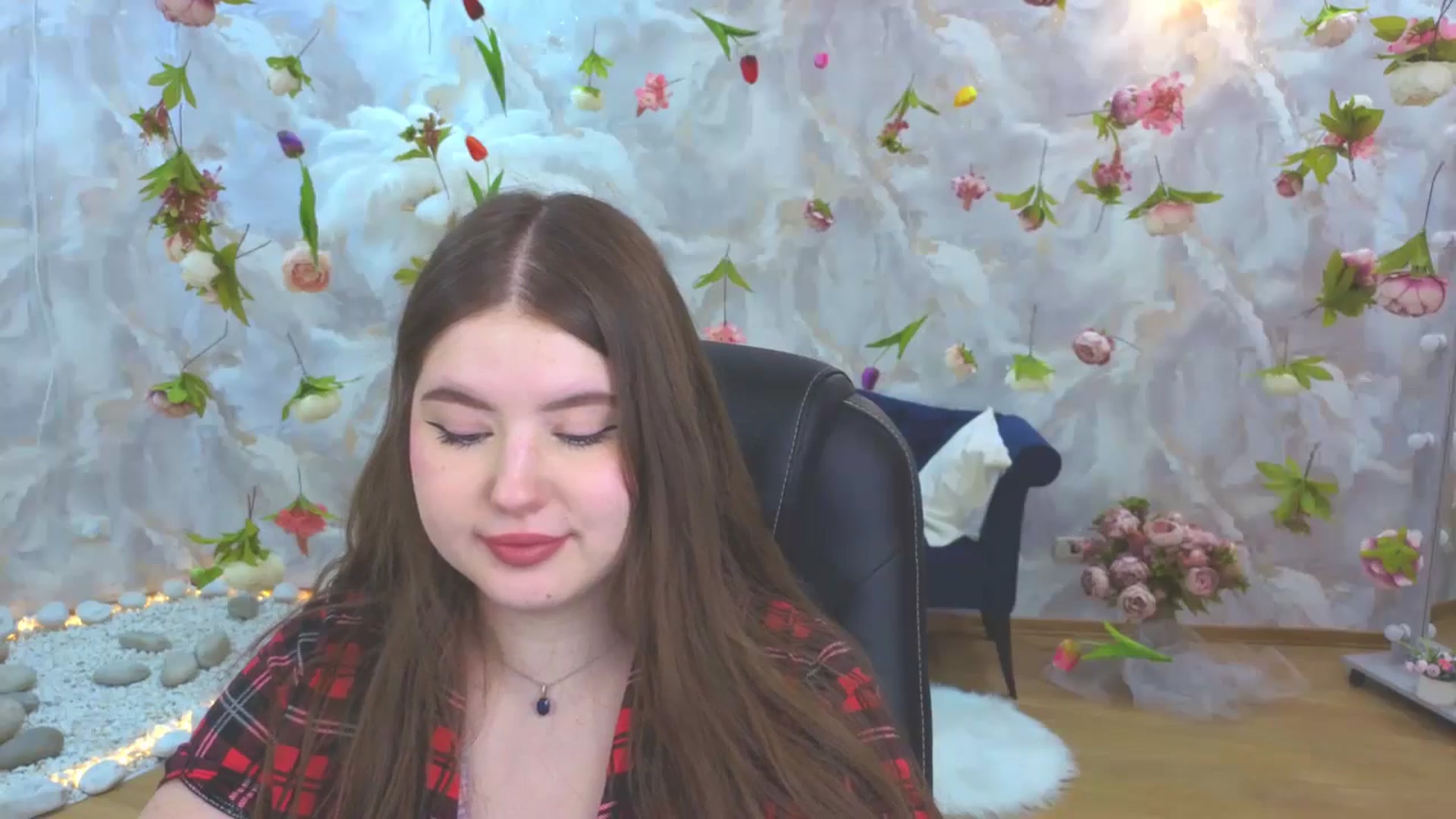 Gallery image thumbnail from EnigmaVeil's myfreecams stream on, 04/12/2026, 23:46 image 15 of 20