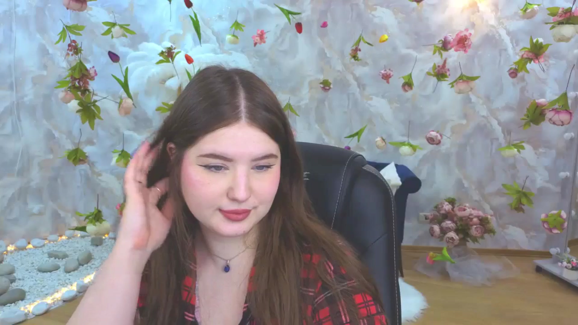 Gallery image thumbnail from EnigmaVeil's myfreecams stream on, 04/12/2026, 23:46 image 19 of 20
