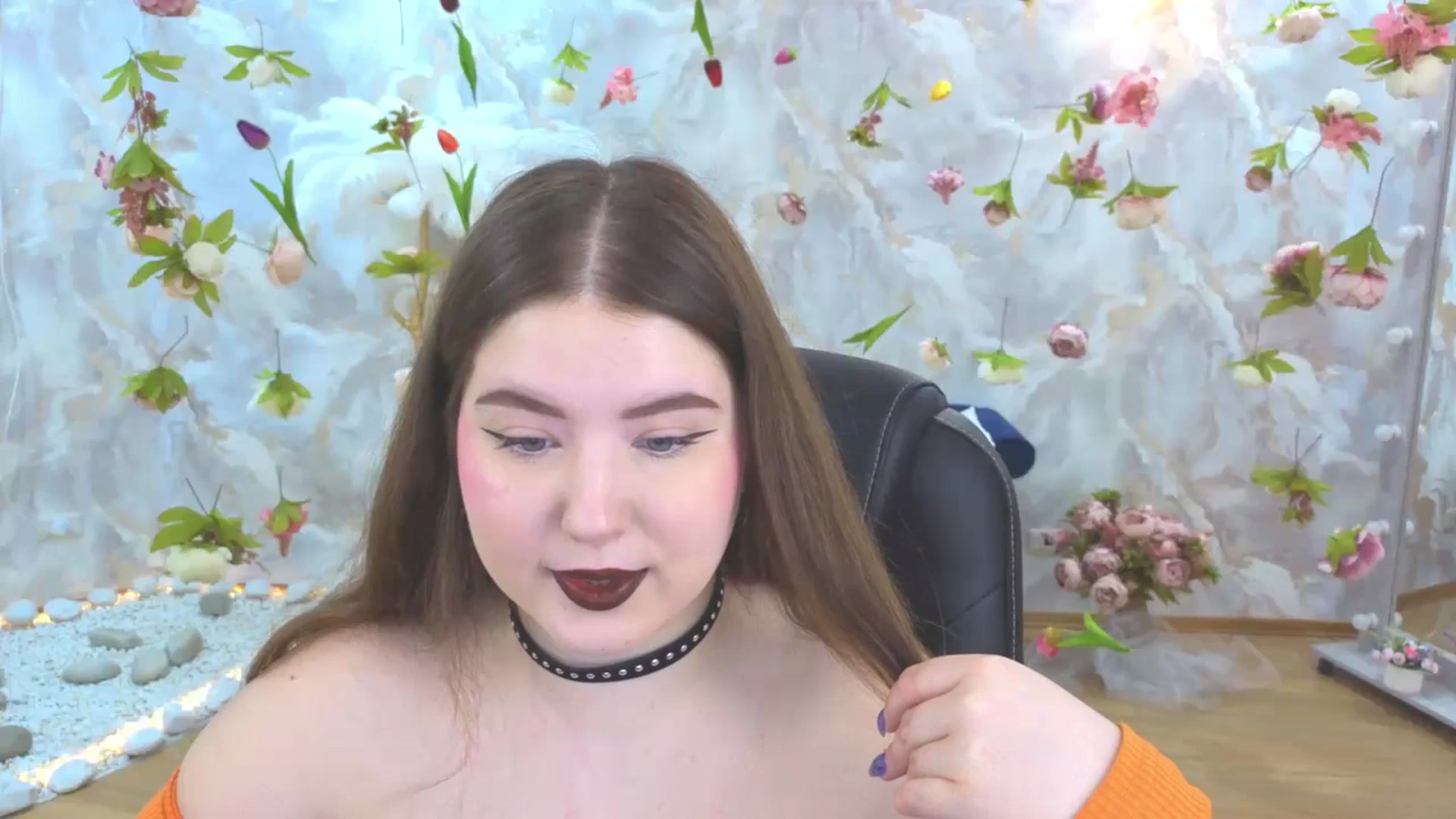 Gallery image thumbnail from EnigmaVeil's myfreecams stream on, 04/15/2026, 05:49 image 6 of 20