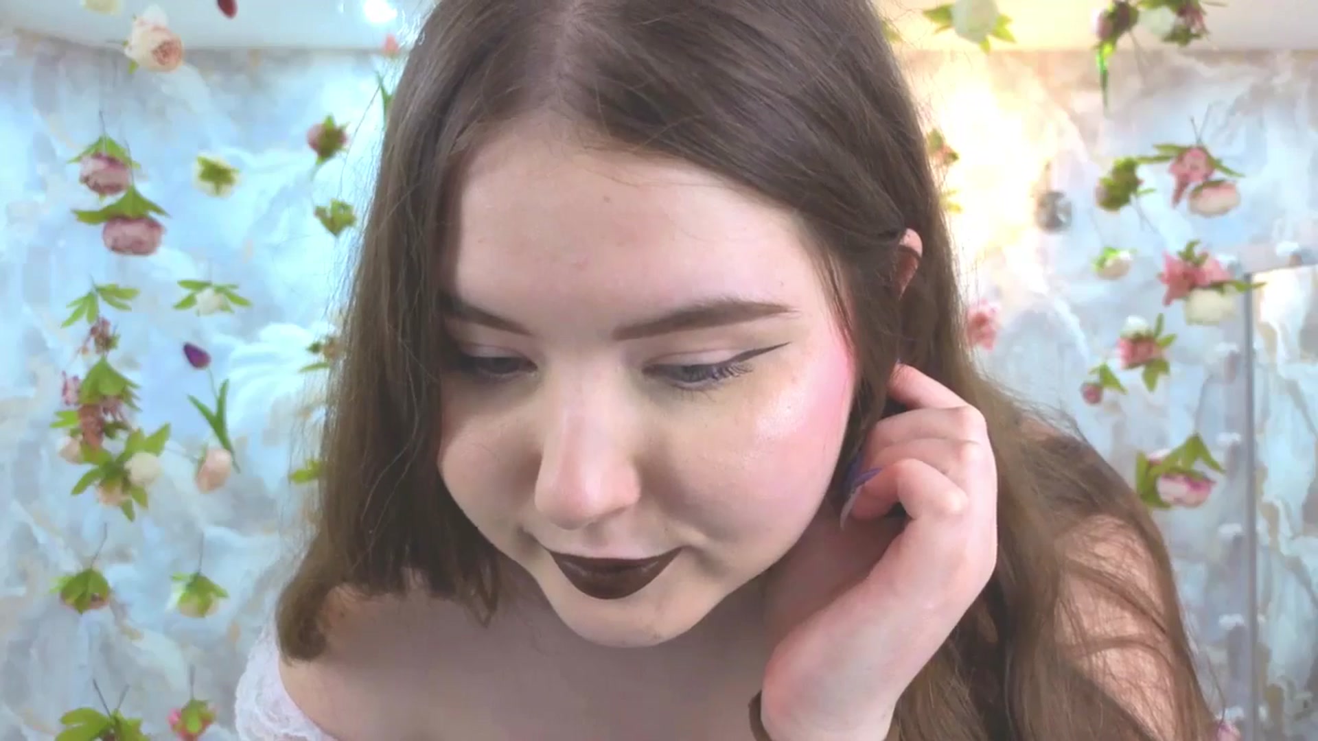 Gallery image thumbnail from EnigmaVeil's myfreecams stream on, 04/15/2026, 07:49 image 6 of 20