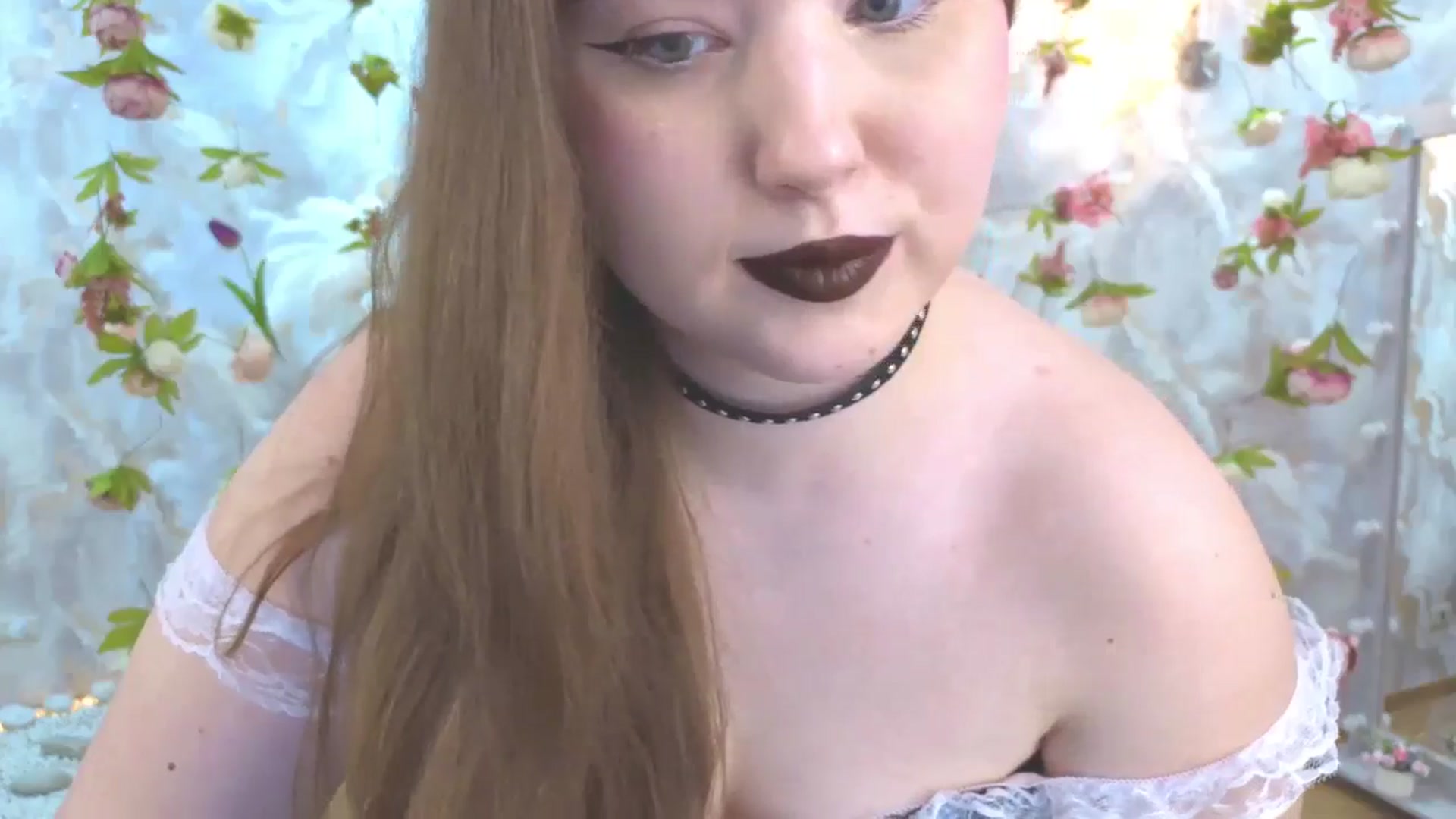 Gallery image thumbnail from EnigmaVeil's myfreecams stream on, 04/15/2026, 07:49 image 16 of 20