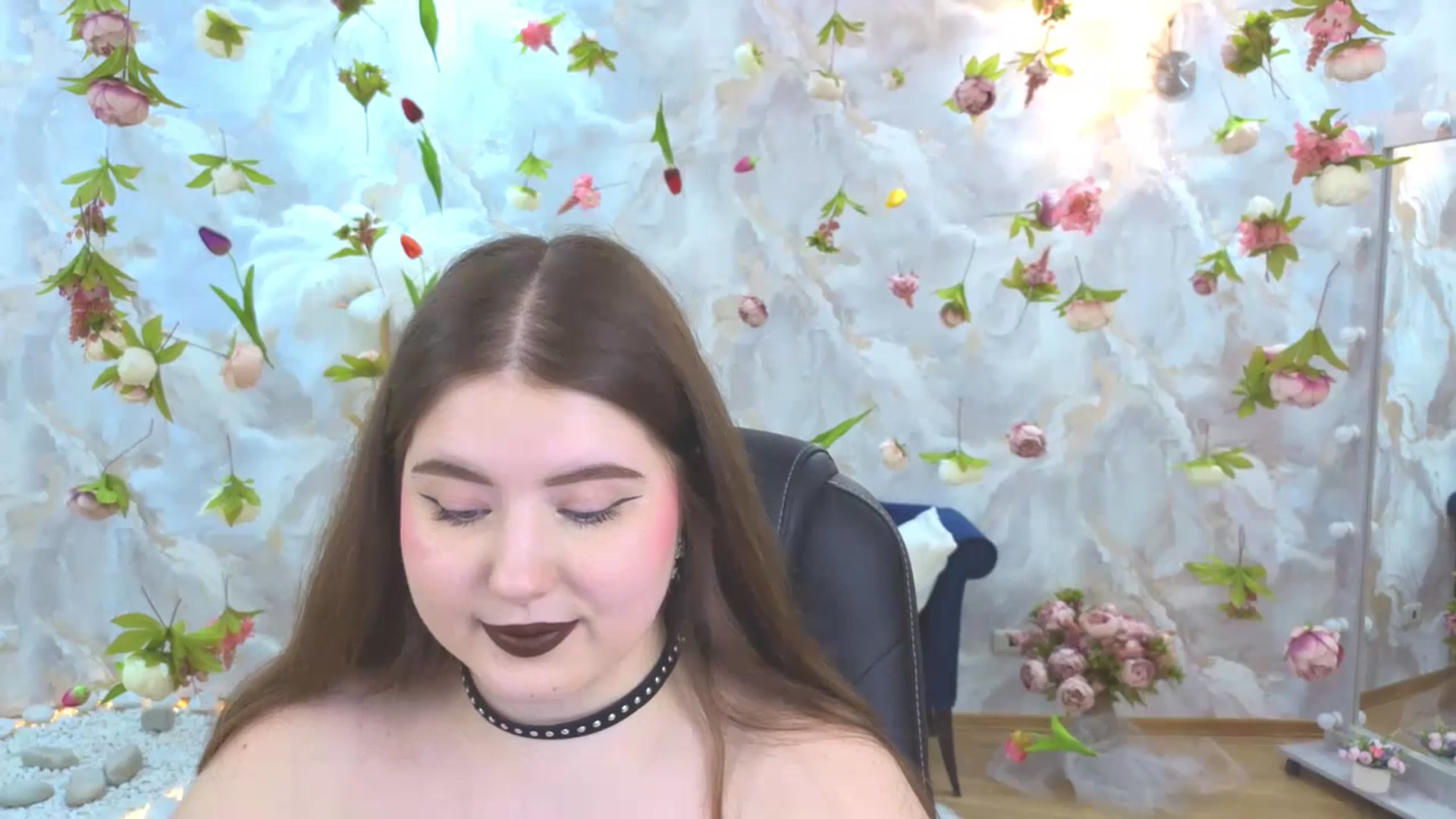 Gallery image thumbnail from EnigmaVeil's myfreecams stream on, 04/15/2026, 07:49 image 10 of 20