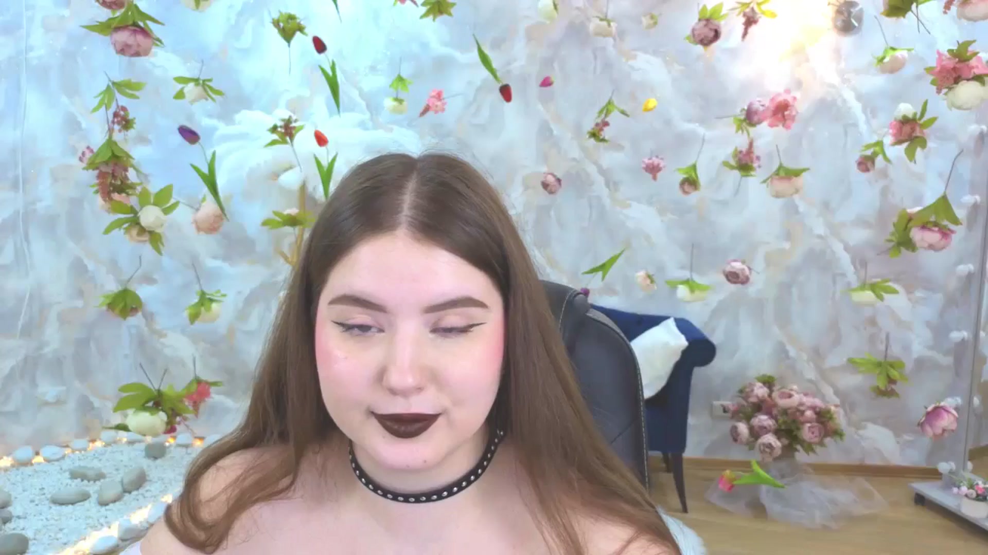 Gallery image thumbnail from EnigmaVeil's myfreecams stream on, 04/15/2026, 08:45 image 14 of 20