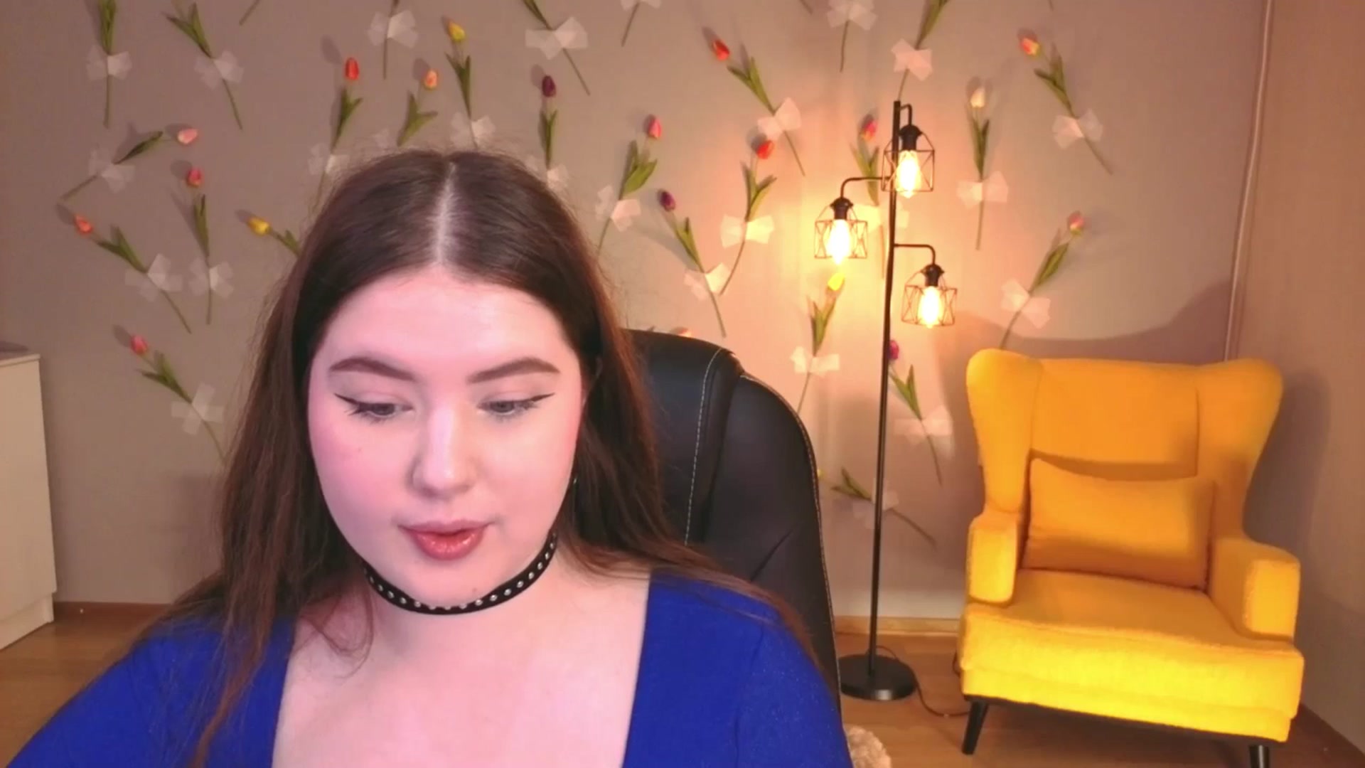 Gallery image thumbnail from EnigmaVeil's myfreecams stream on, 04/16/2026, 05:48 image 17 of 20