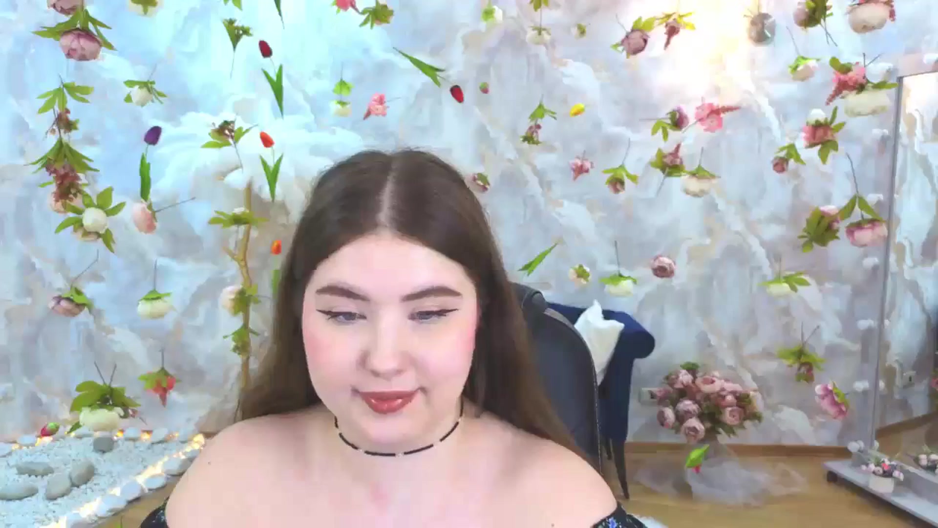 Gallery image thumbnail from EnigmaVeil's myfreecams stream on, 04/18/2026, 24:49 image 2 of 20