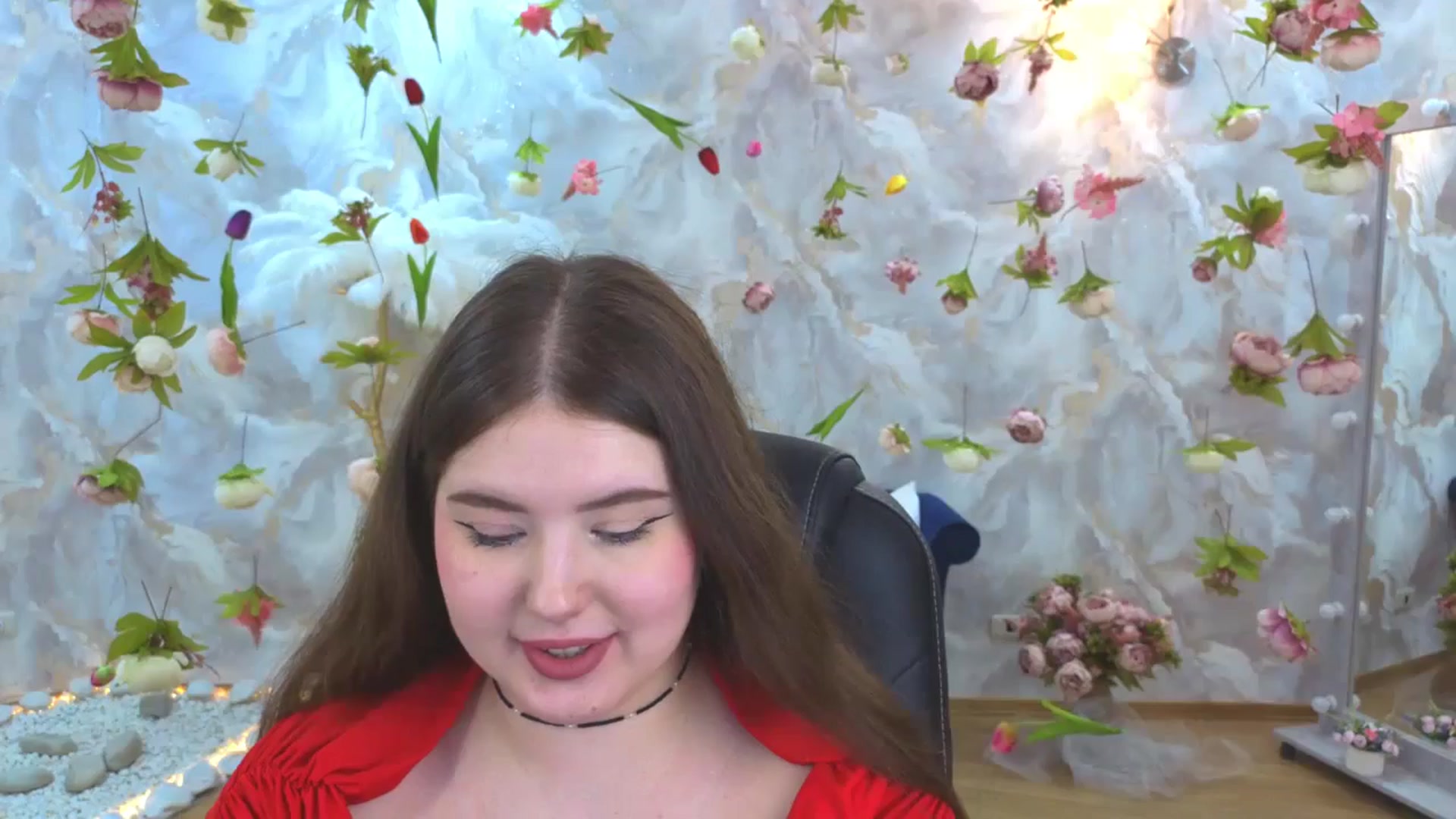 Gallery image thumbnail from EnigmaVeil's myfreecams stream on, 04/19/2026, 01:02 image 6 of 20