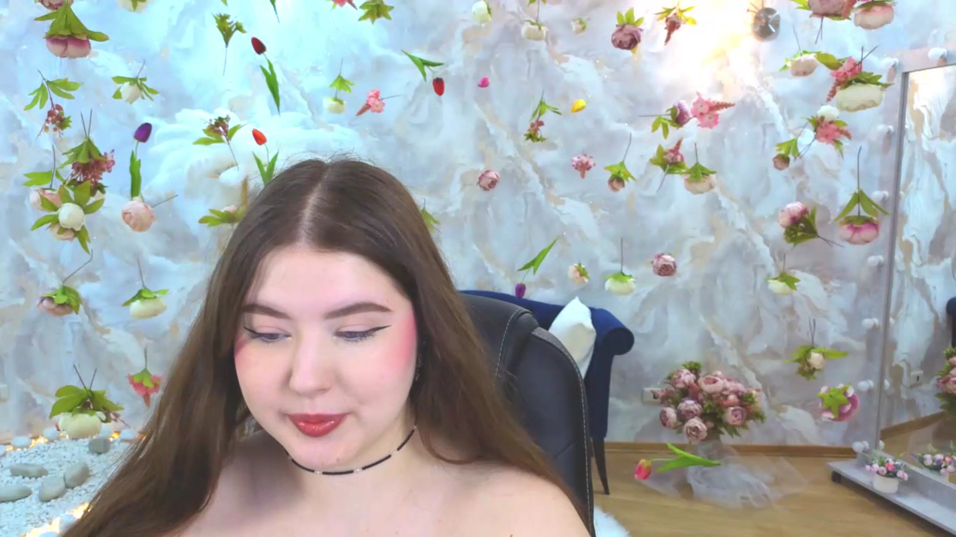 Gallery image thumbnail from EnigmaVeil's myfreecams stream on, 04/21/2026, 04:24 image 15 of 20