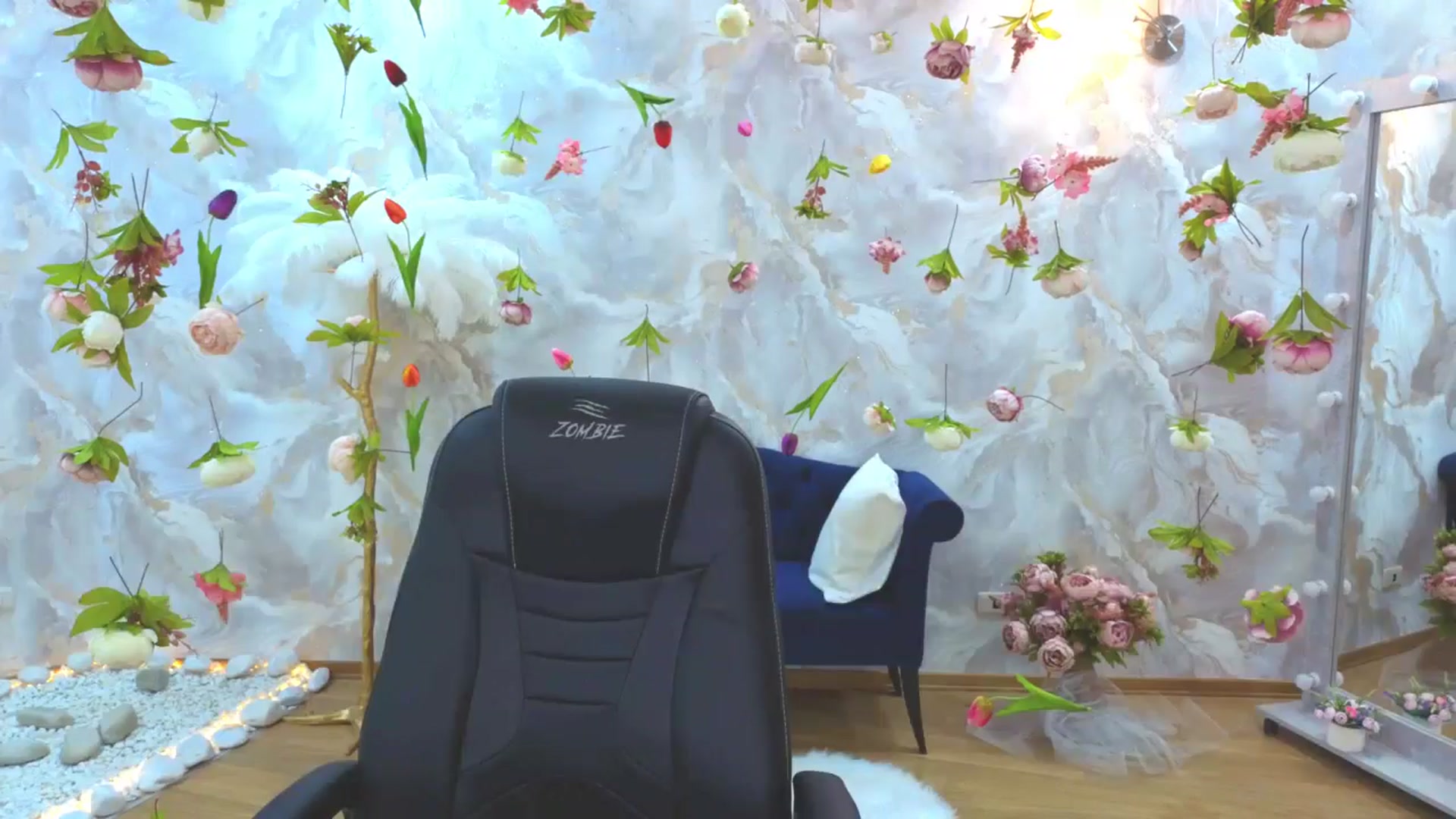 Gallery image thumbnail from EnigmaVeil's myfreecams stream on, 04/21/2026, 04:24 image 11 of 20