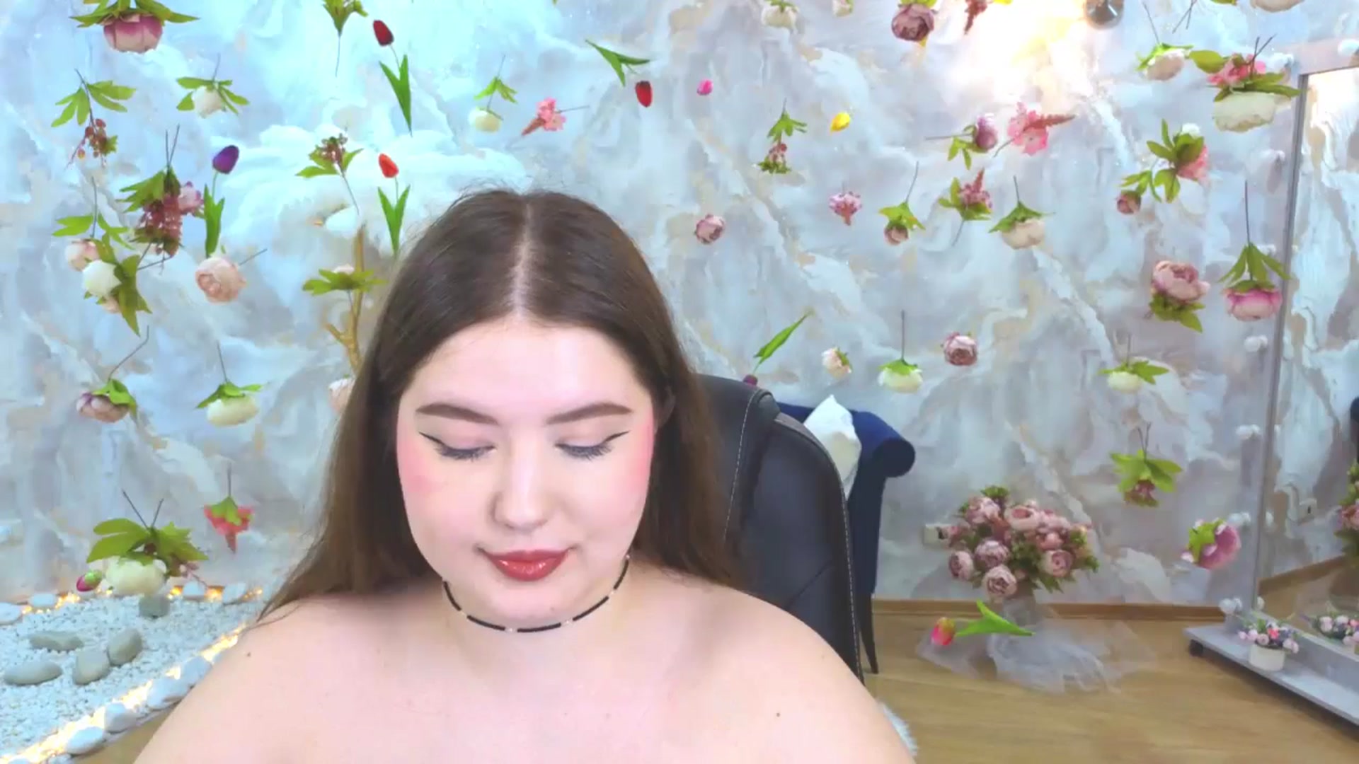 Gallery image thumbnail from EnigmaVeil's myfreecams stream on, 04/21/2026, 05:47 image 13 of 20