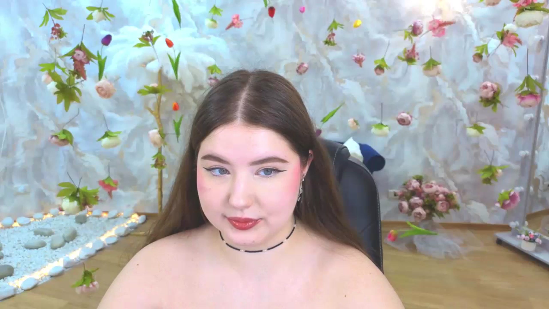 Gallery image thumbnail from EnigmaVeil's myfreecams stream on, 04/21/2026, 06:48 image 2 of 20
