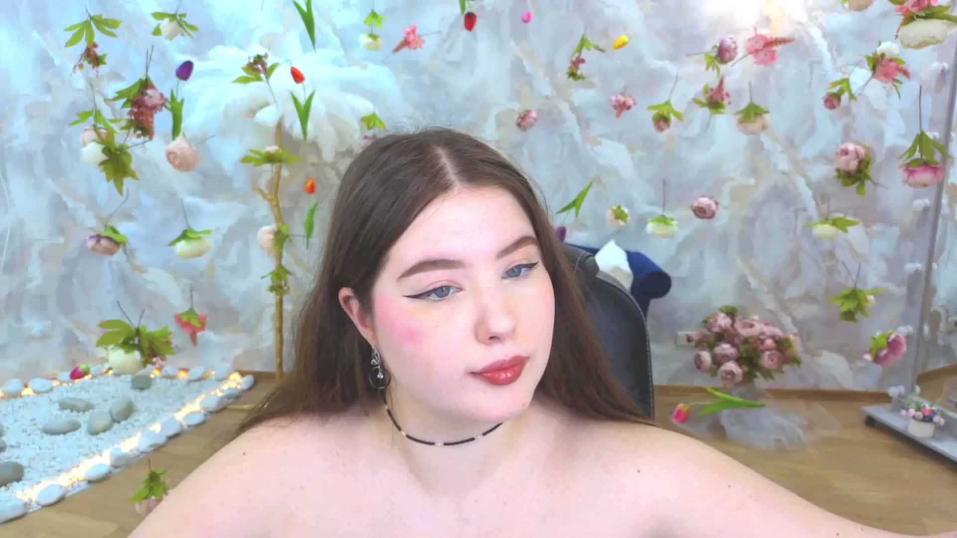 Gallery image thumbnail from EnigmaVeil's myfreecams stream on, 04/21/2026, 06:48 image 1 of 20