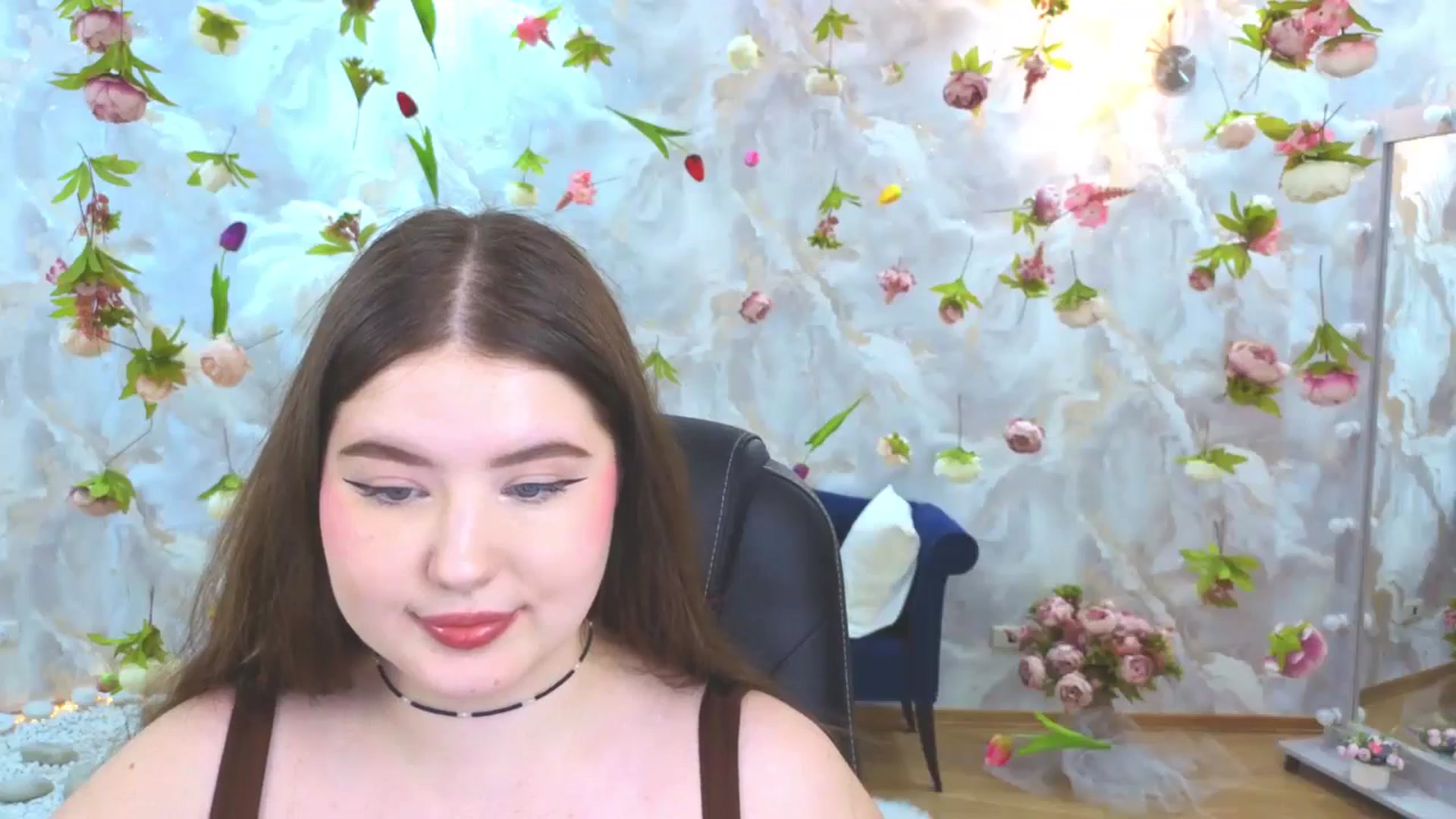 Gallery image thumbnail from EnigmaVeil's myfreecams stream on, 04/21/2026, 07:47 image 17 of 20