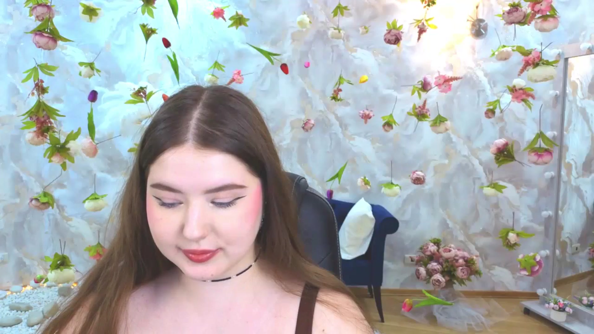 Gallery image thumbnail from EnigmaVeil's myfreecams stream on, 04/21/2026, 07:47 image 14 of 20