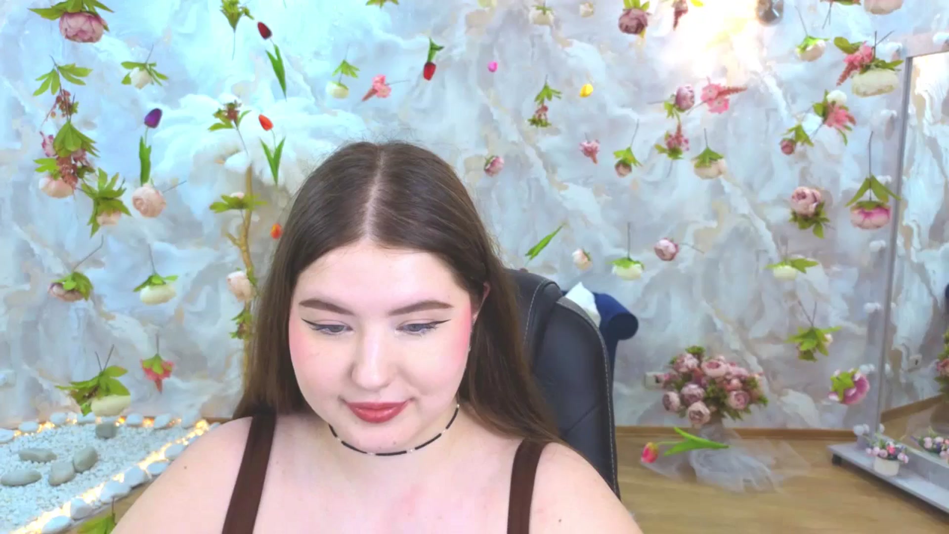 Gallery image thumbnail from EnigmaVeil's myfreecams stream on, 04/21/2026, 07:47 image 1 of 20