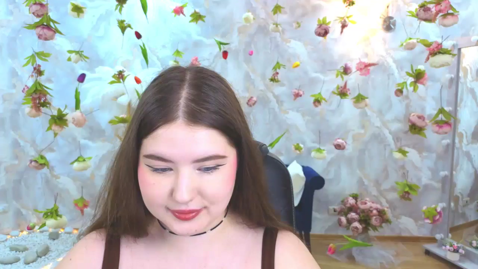 Gallery image thumbnail from EnigmaVeil's myfreecams stream on, 04/21/2026, 07:47 image 18 of 20