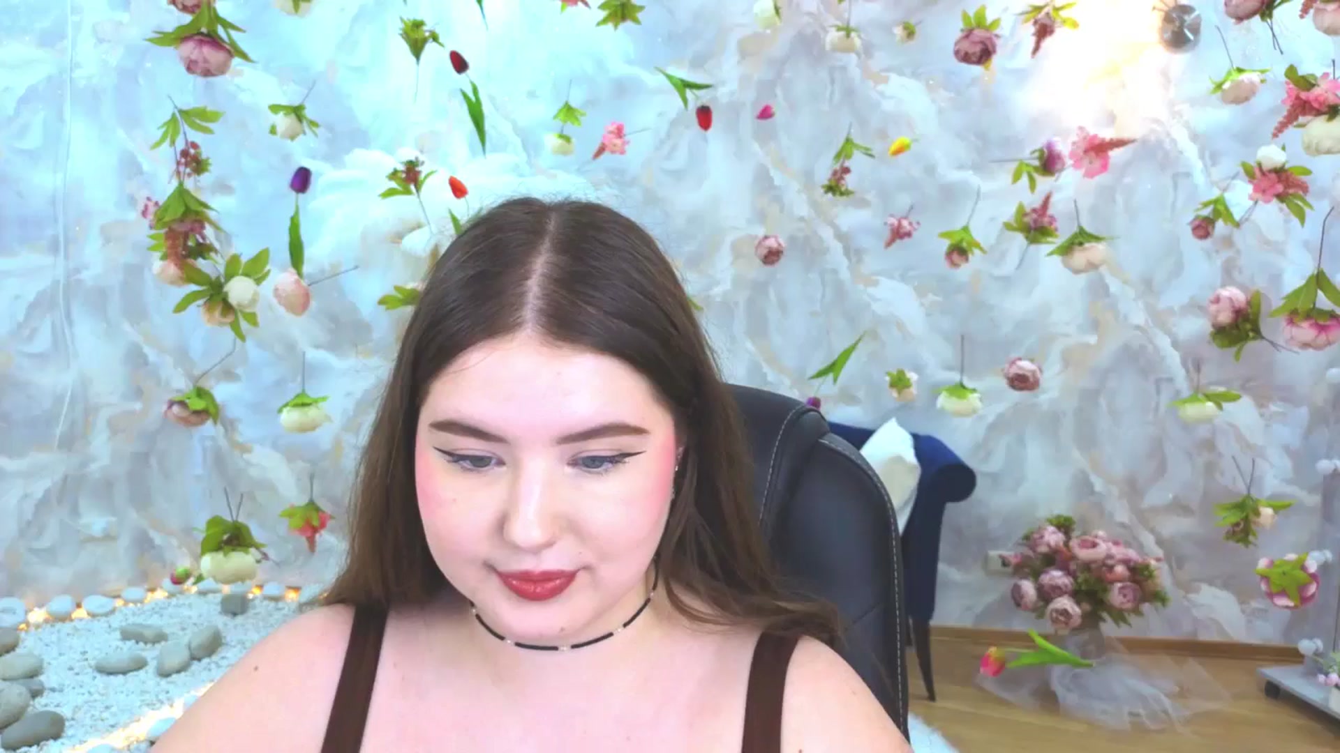 Gallery image thumbnail from EnigmaVeil's myfreecams stream on, 04/21/2026, 12:20 image 1 of 20