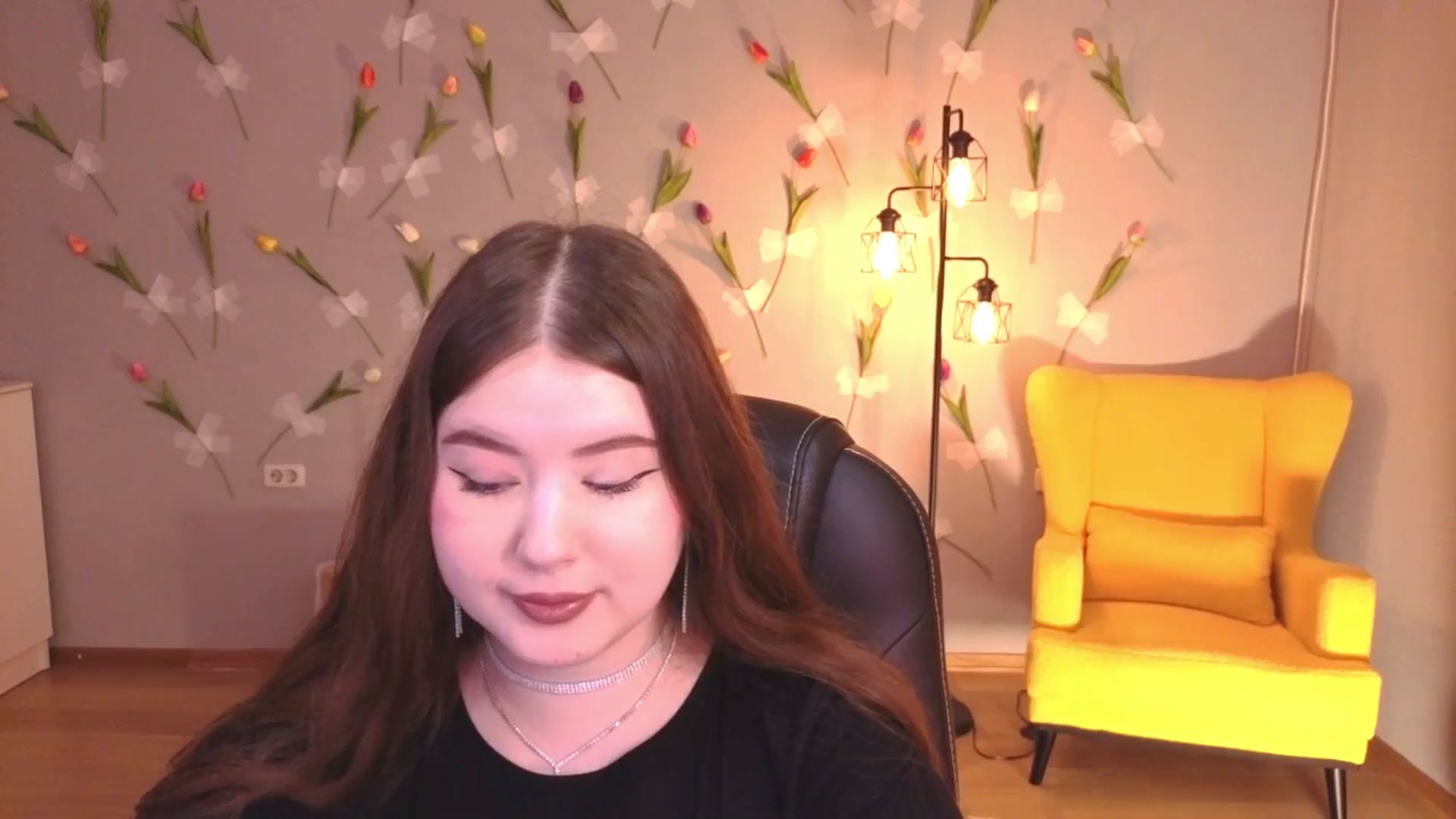 Gallery image thumbnail from EnigmaVeil's myfreecams stream on, 04/23/2026, 18:51 image 19 of 20