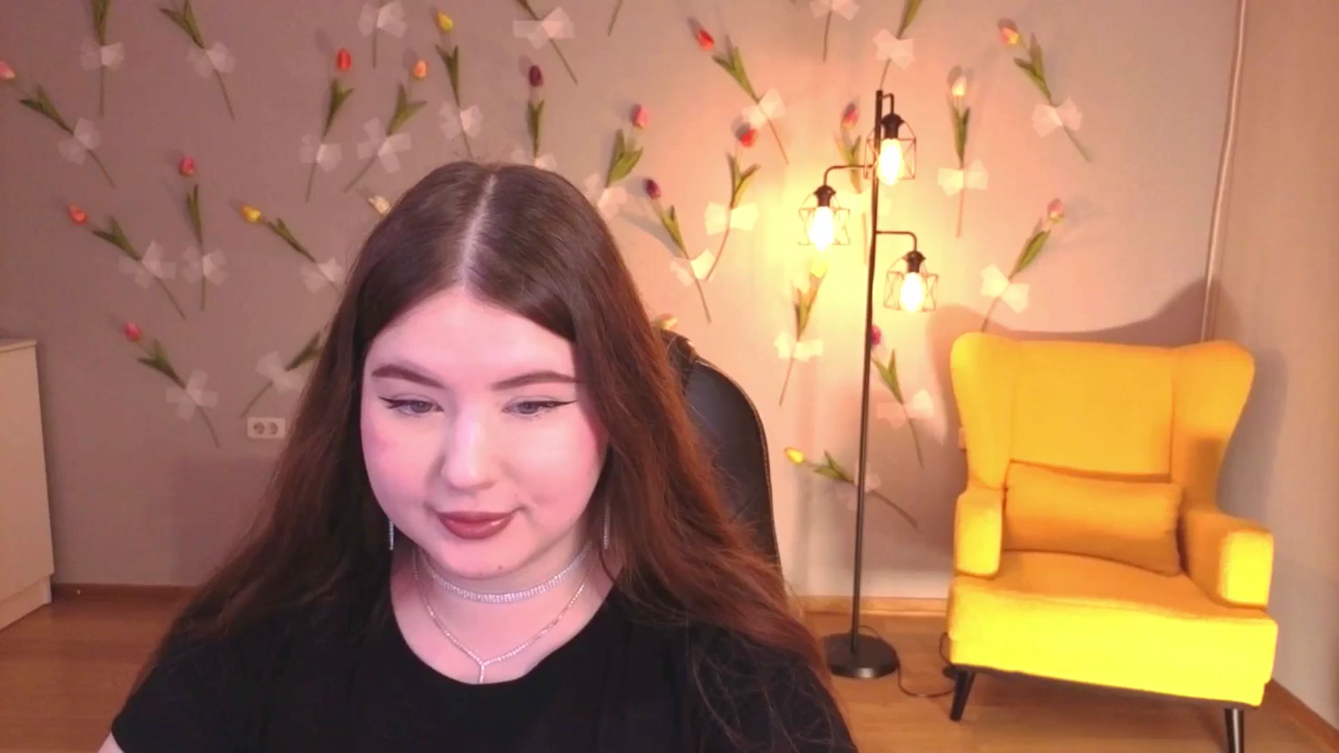 Gallery image thumbnail from EnigmaVeil's myfreecams stream on, 04/23/2026, 19:47 image 19 of 20