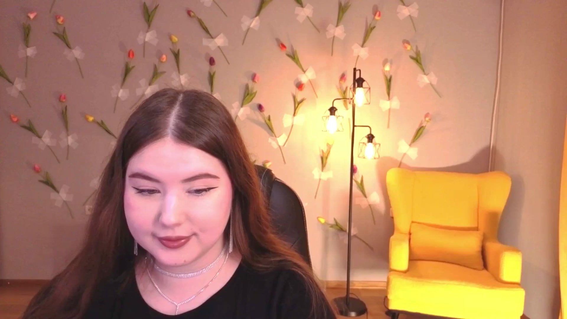 Gallery image thumbnail from EnigmaVeil's myfreecams stream on, 04/23/2026, 19:47 image 16 of 20