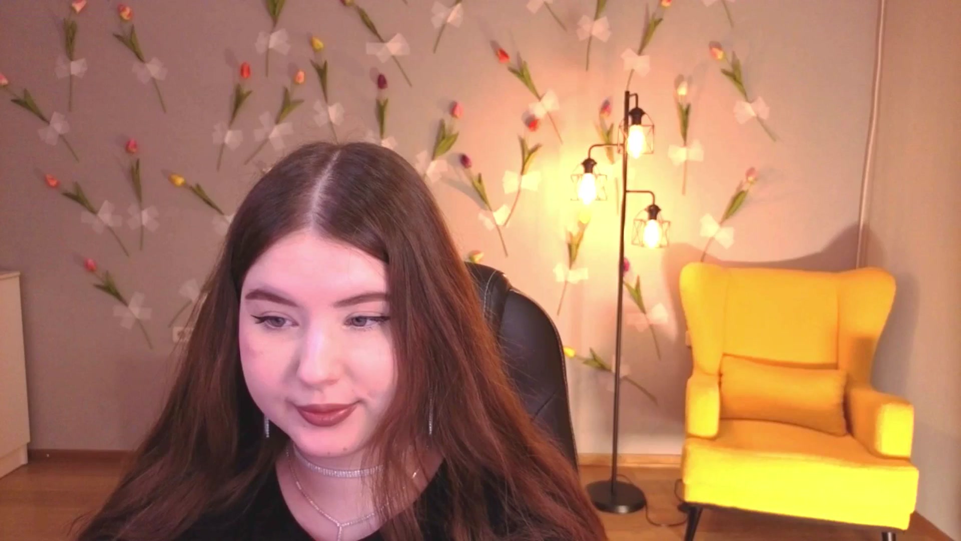 Gallery image thumbnail from EnigmaVeil's myfreecams stream on, 04/23/2026, 21:48 image 20 of 20