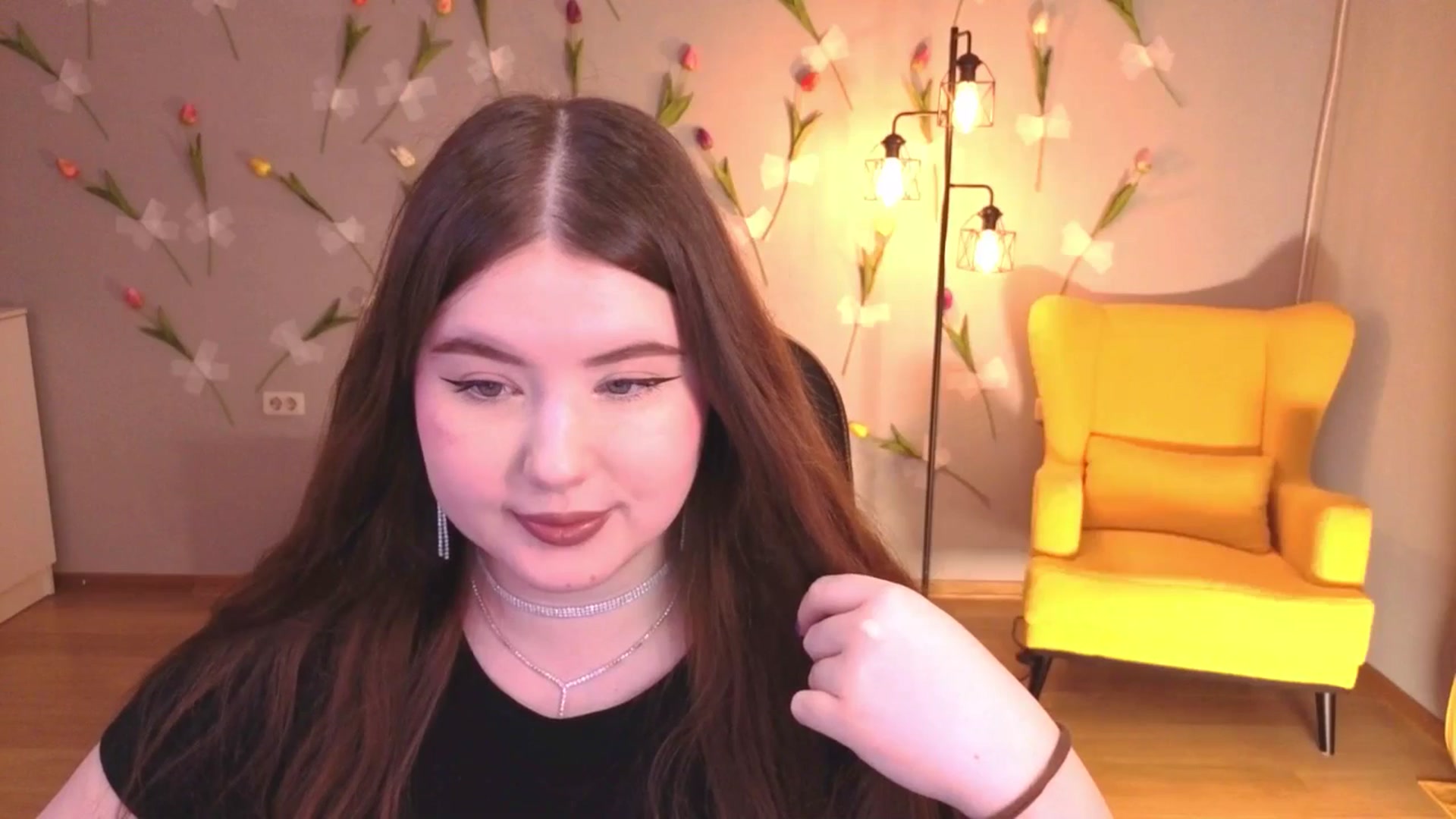 Gallery image thumbnail from EnigmaVeil's myfreecams stream on, 04/23/2026, 21:48 image 15 of 20