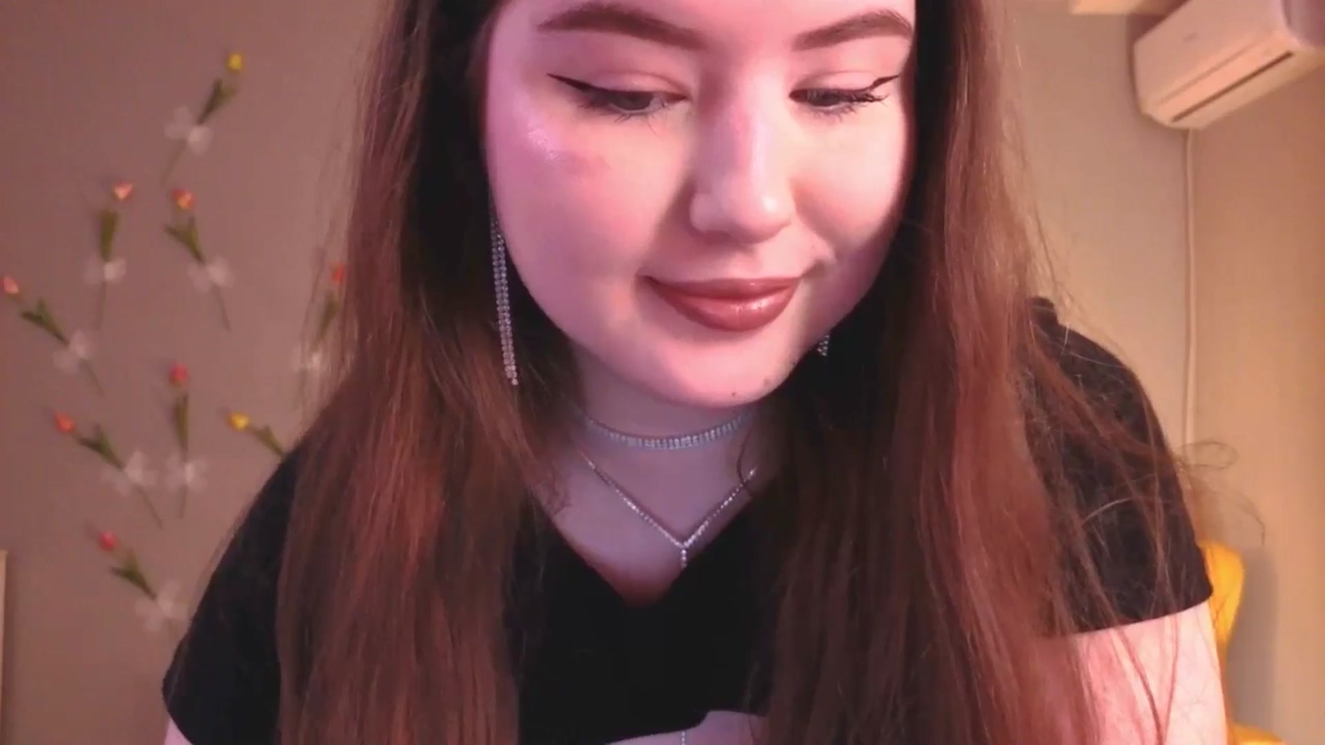 Gallery image thumbnail from EnigmaVeil's myfreecams stream on, 04/23/2026, 21:48 image 13 of 20