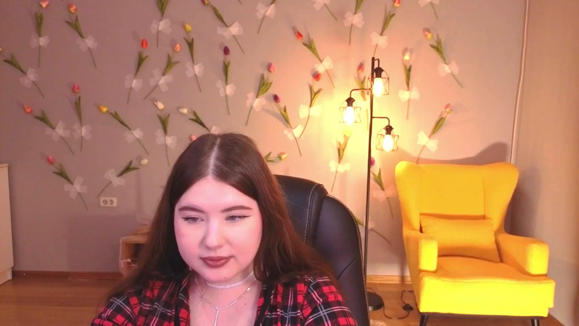 Gallery image thumbnail from EnigmaVeil's myfreecams stream on, 04/24/2026, 01:01 image 5 of 20