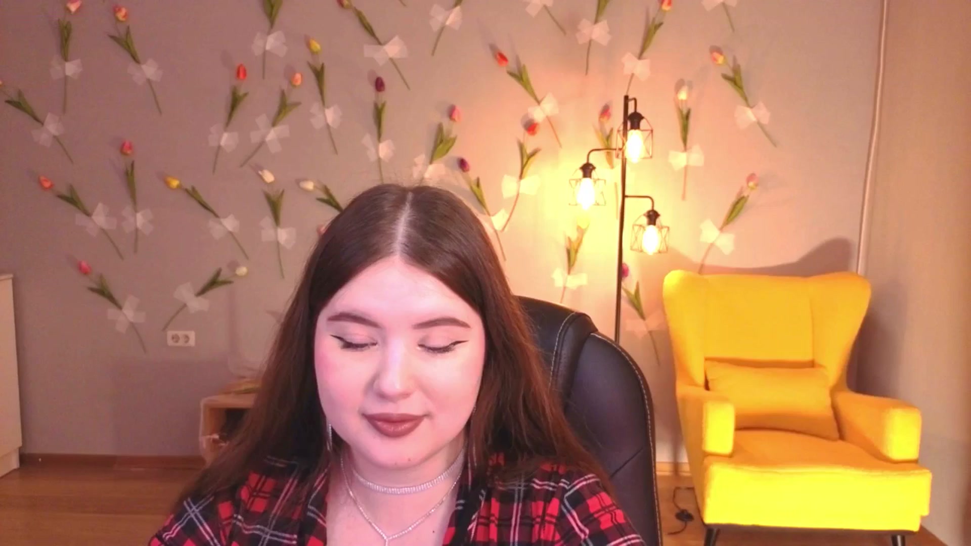 Gallery image thumbnail from EnigmaVeil's myfreecams stream on, 04/24/2026, 01:01 image 3 of 20