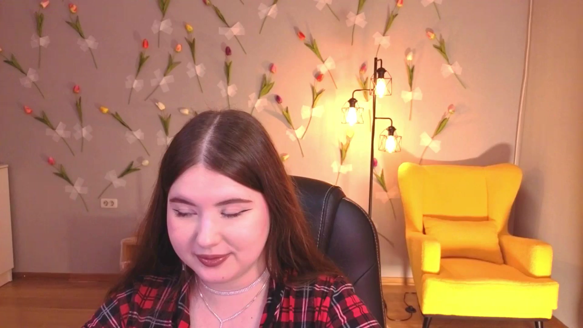 Gallery image thumbnail from EnigmaVeil's myfreecams stream on, 04/24/2026, 01:01 image 2 of 20